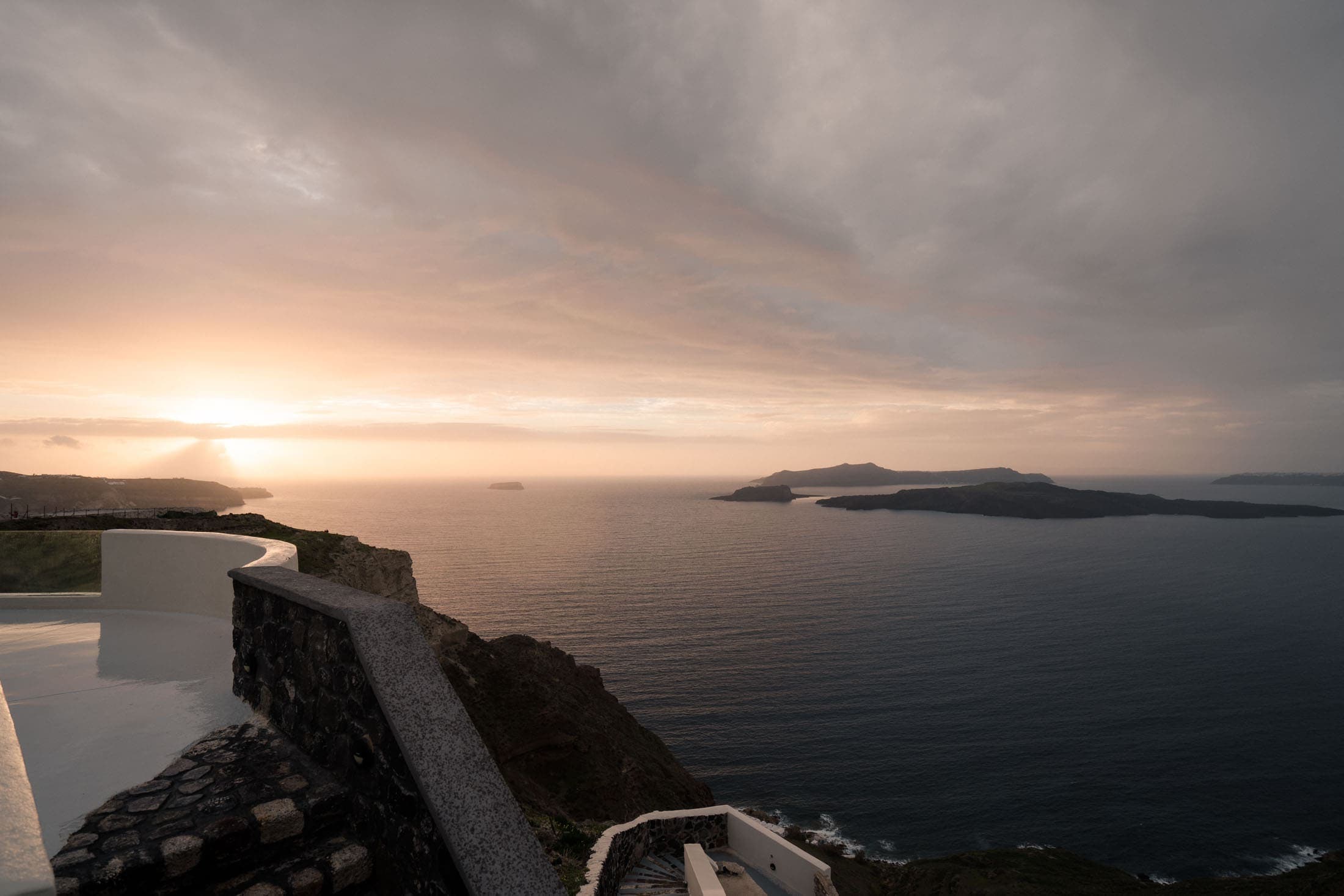 A Santorini proposal in the heart of winter Proposals in Santorini-13