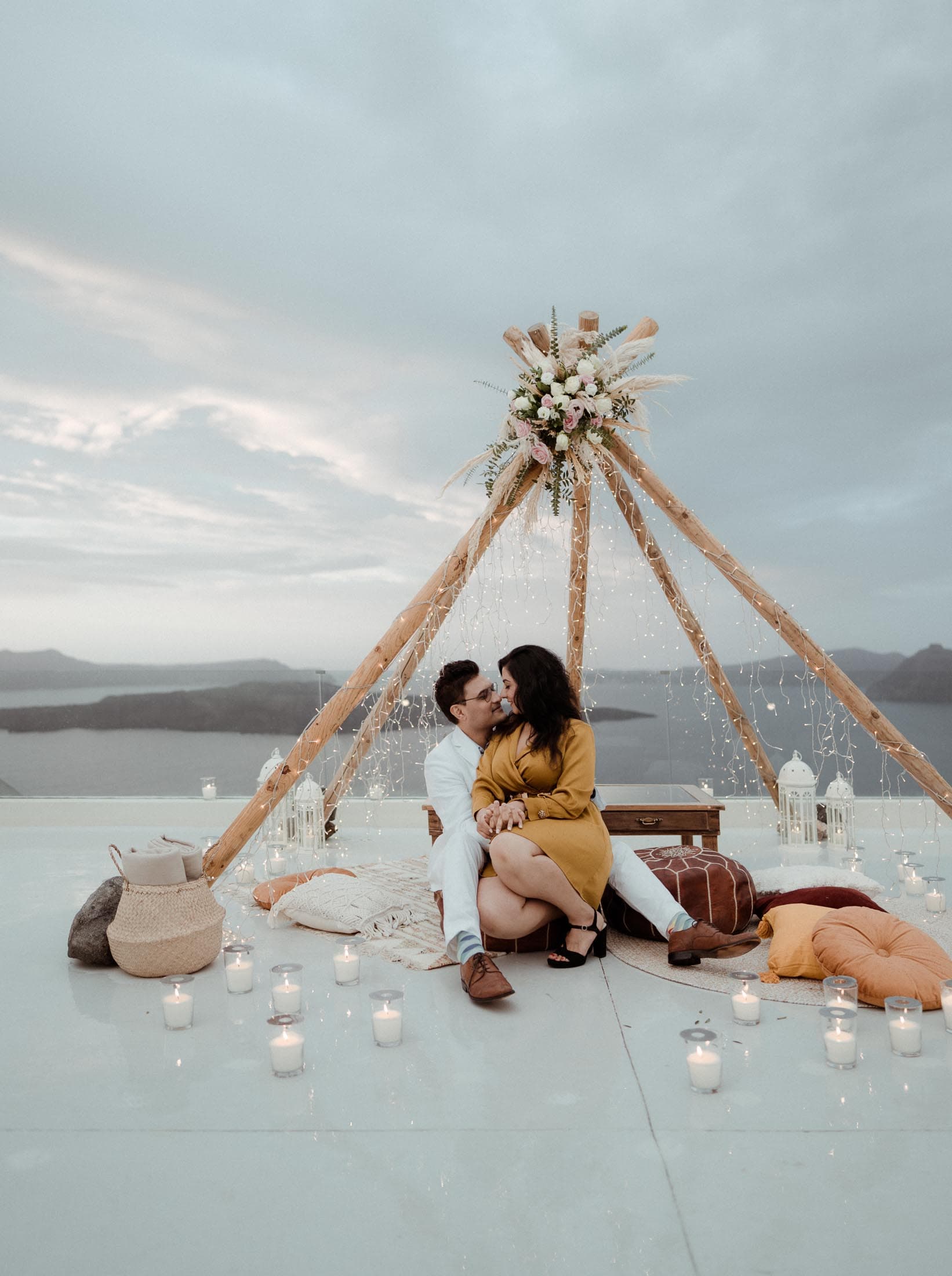 A Santorini proposal in the heart of winter Proposals in Santorini-14