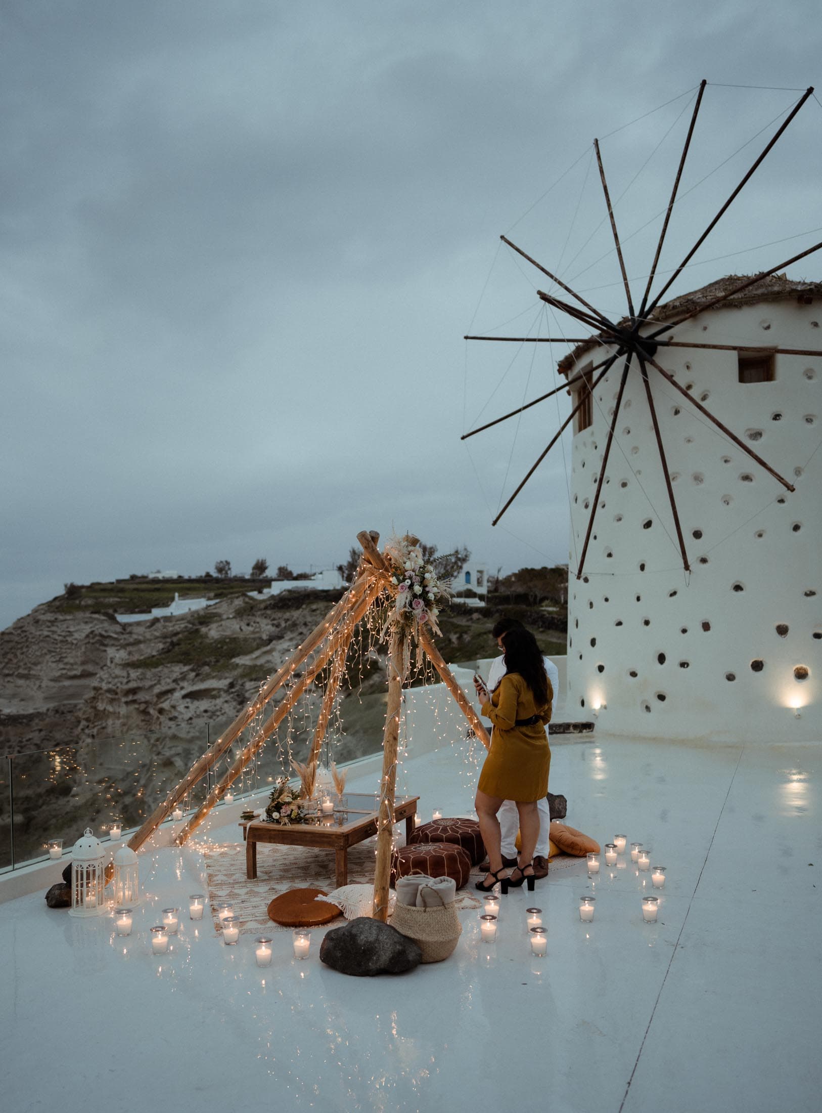 A Santorini proposal in the heart of winter Proposals in Santorini-17