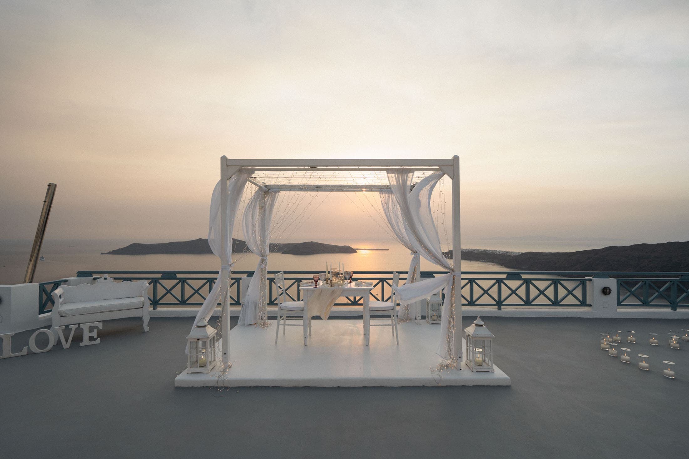 Sunset proposal in Santorini, Greece-1