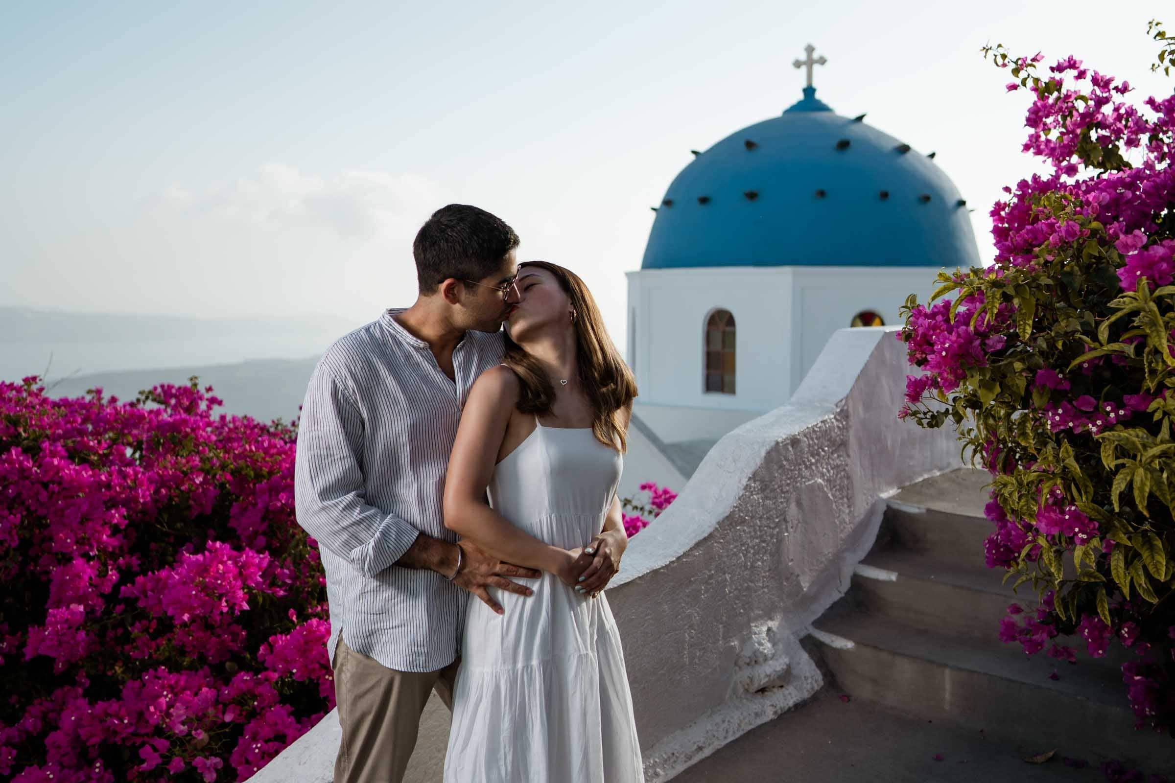 Guarav & Trina – Proposal in Skaros rock