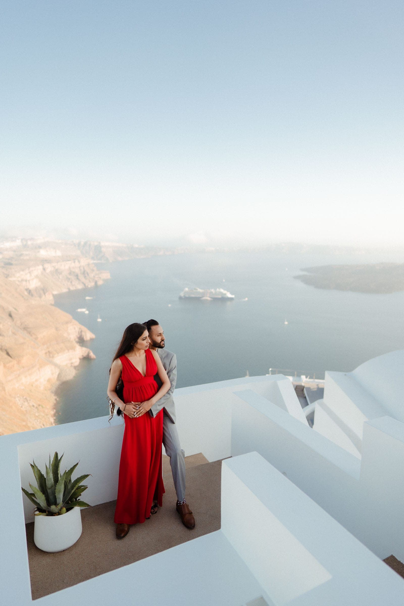 Neginder & Roohi – Proposal in the field Proposals in Santorini-1