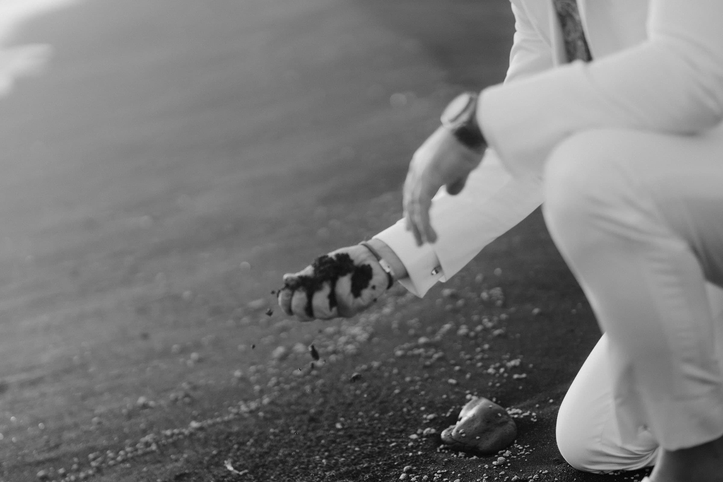 George and Aline | Wedding photoshoot at the black beach-12