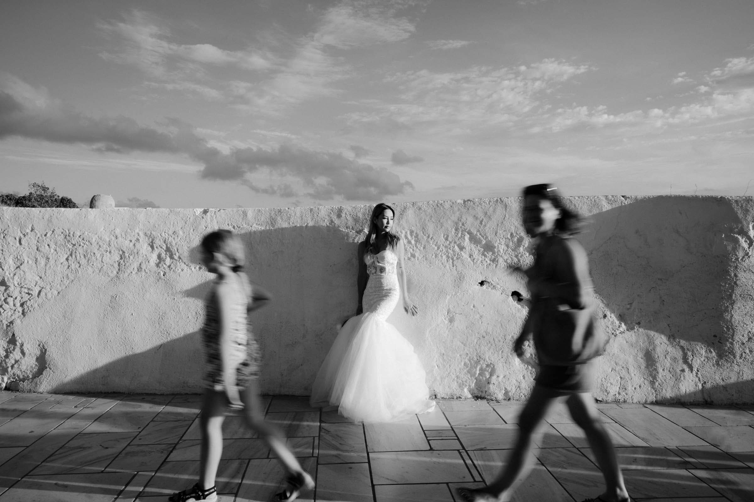 David and Lina – After wedding photoshoot in Oia Wedding Santorini-10