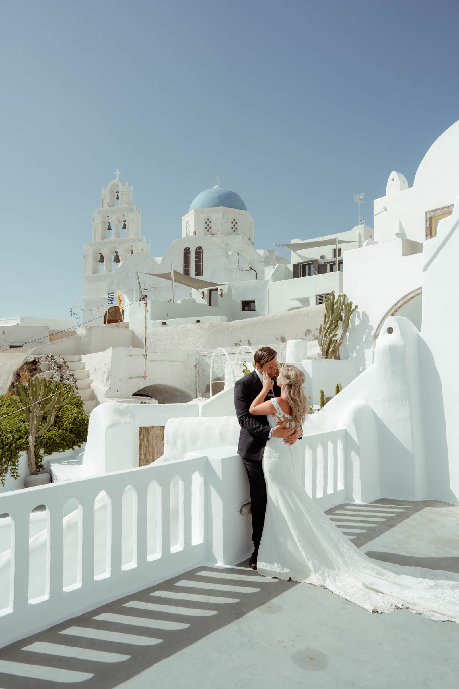 Jason and Jodie – A wedding in Pyrgos restaurant Wedding Santorini-24