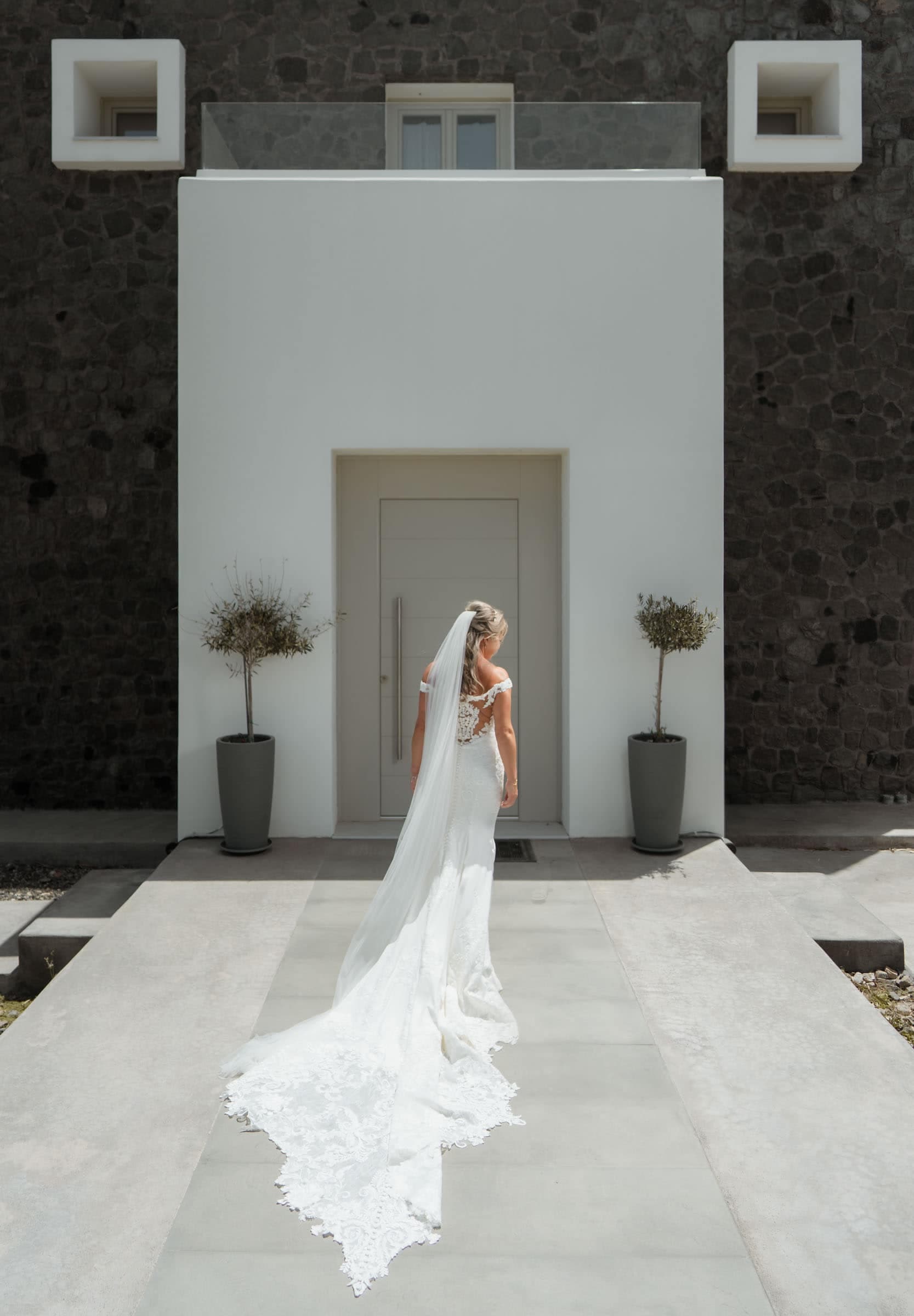 Jason and Jodie – A wedding in Pyrgos restaurant Wedding Santorini-6