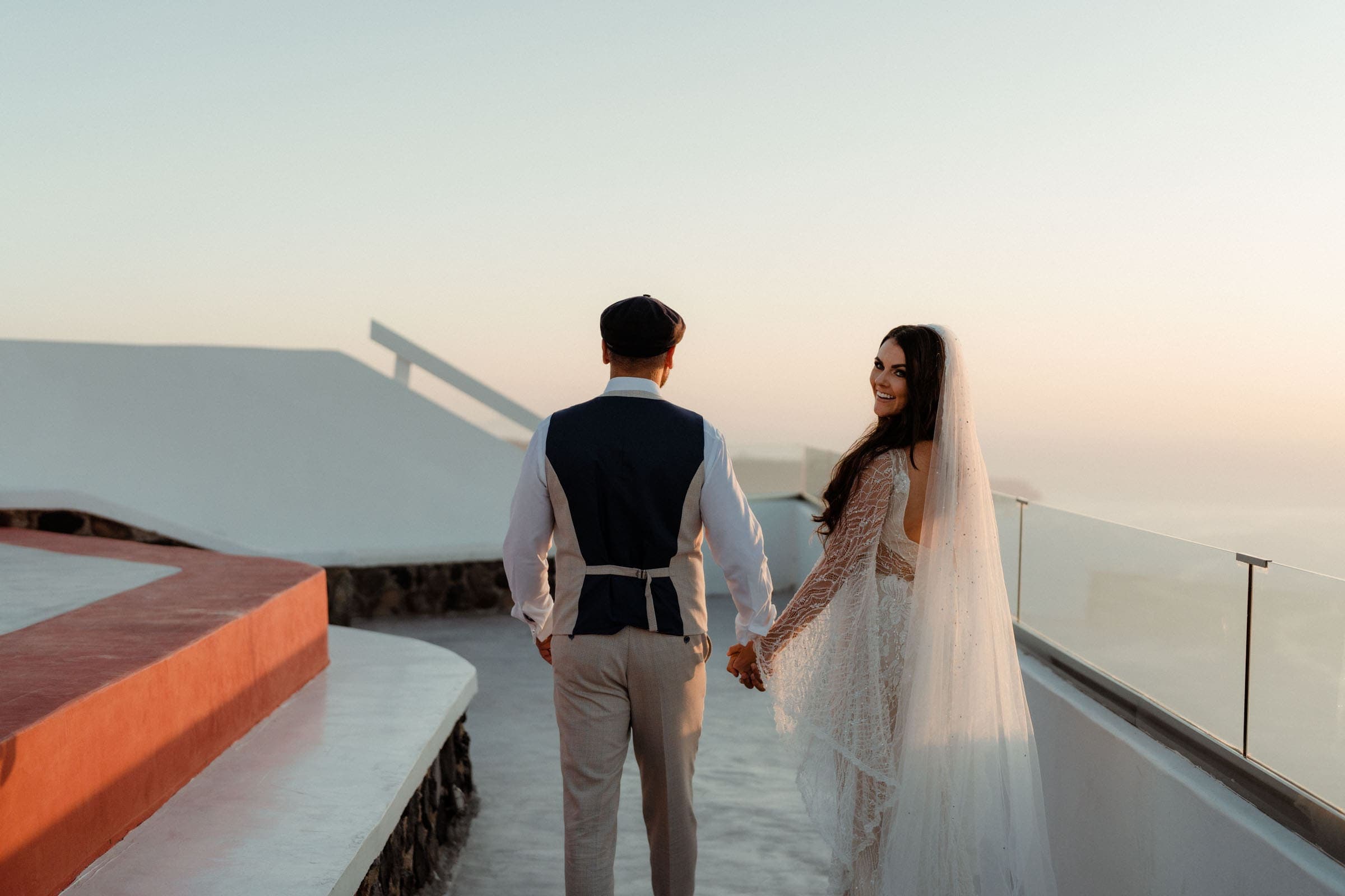 Sarah and Tarv | wedding in Santorini Gem-64