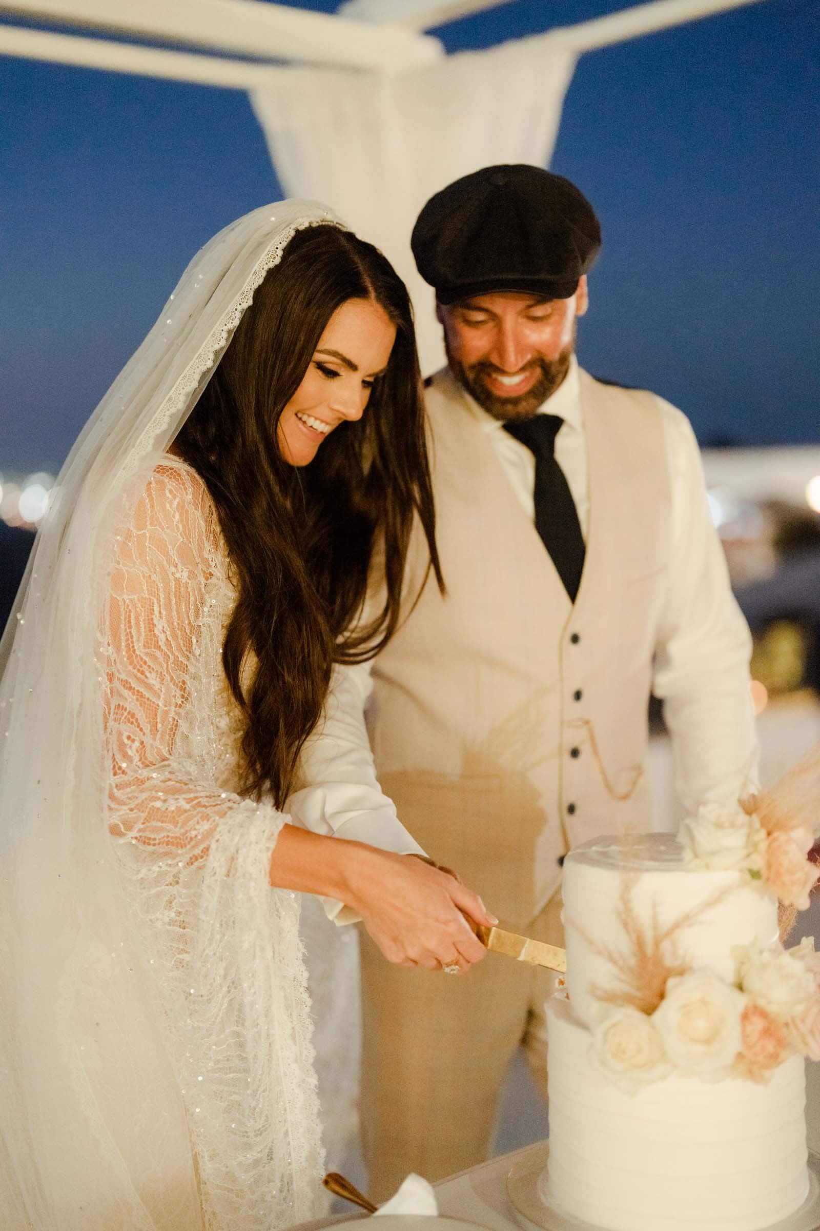 Sarah and Tarv | wedding in Santorini Gem Wedding Santorini-68