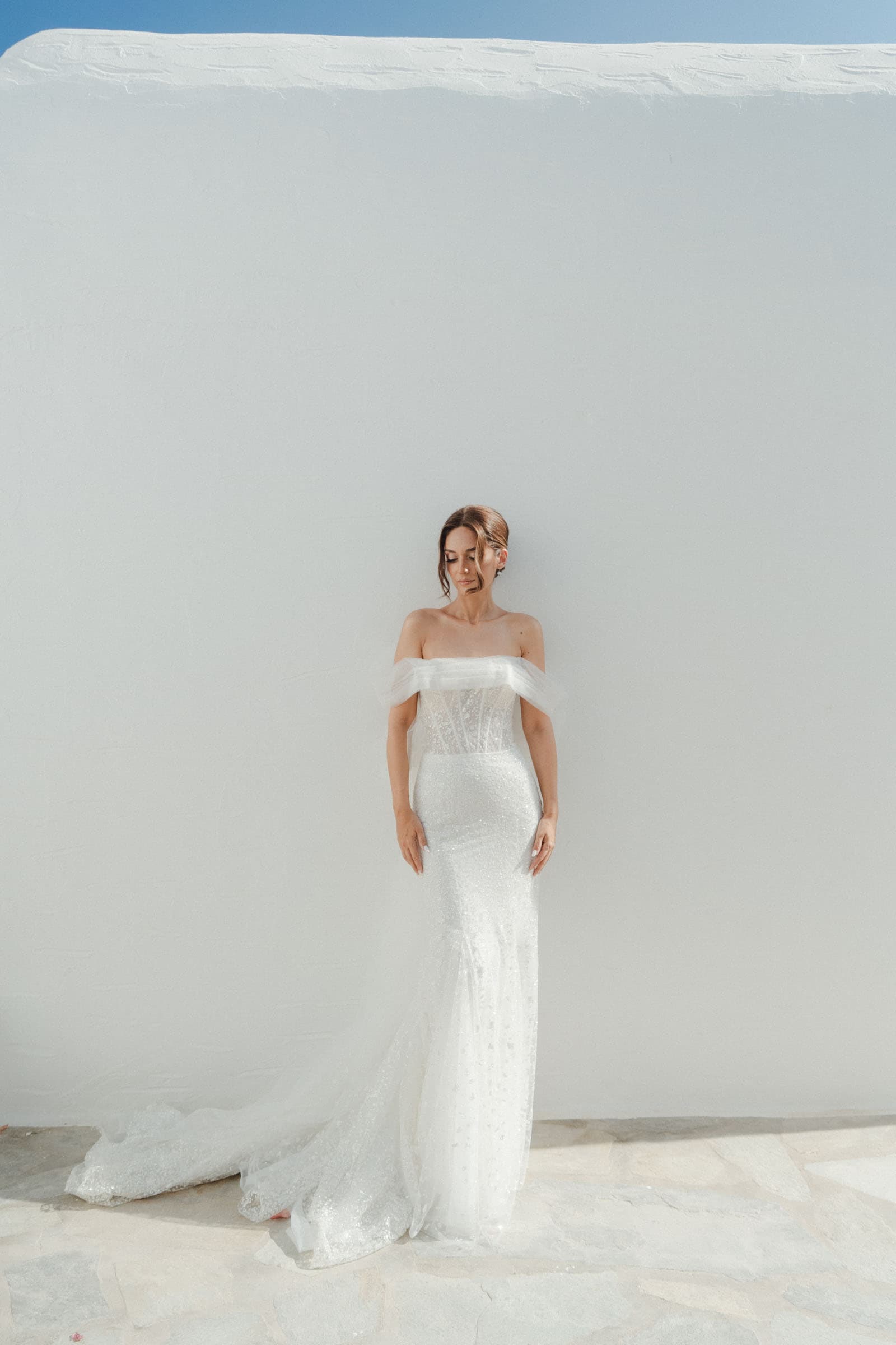 The ultimate posing guide for brides. Weddings