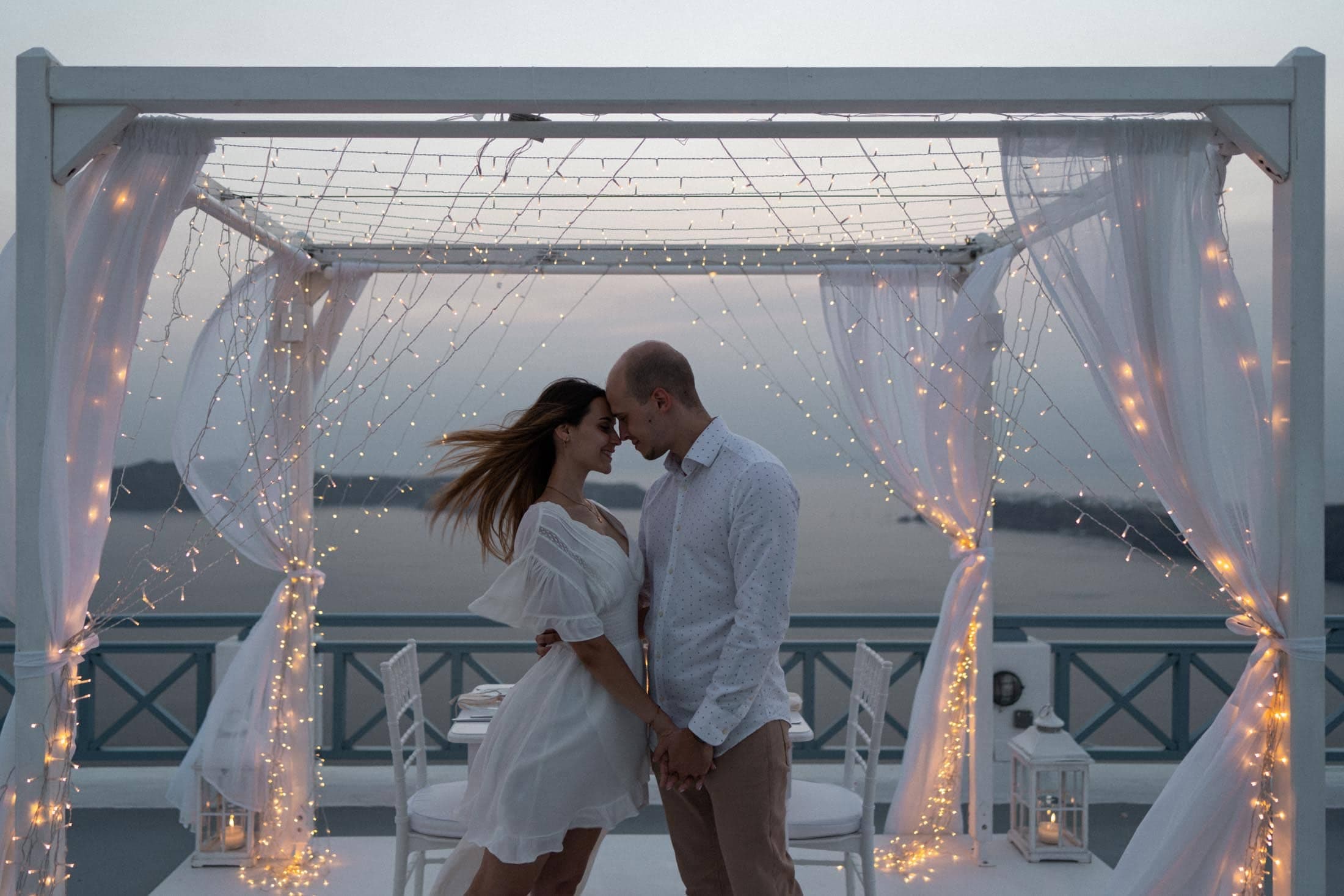The ultimate posing guide for brides. Weddings