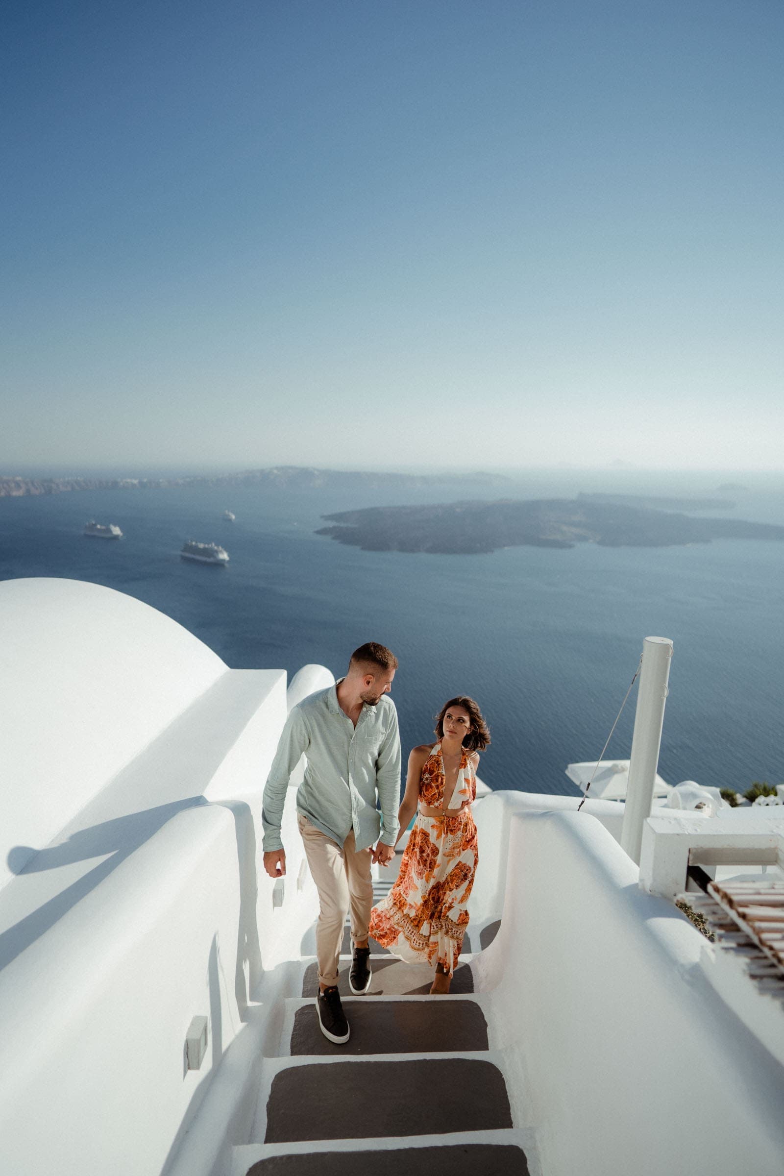 Luca & Malia | Couple photoshoot in Pyrgos and Imerovigli Couple Sessions-27