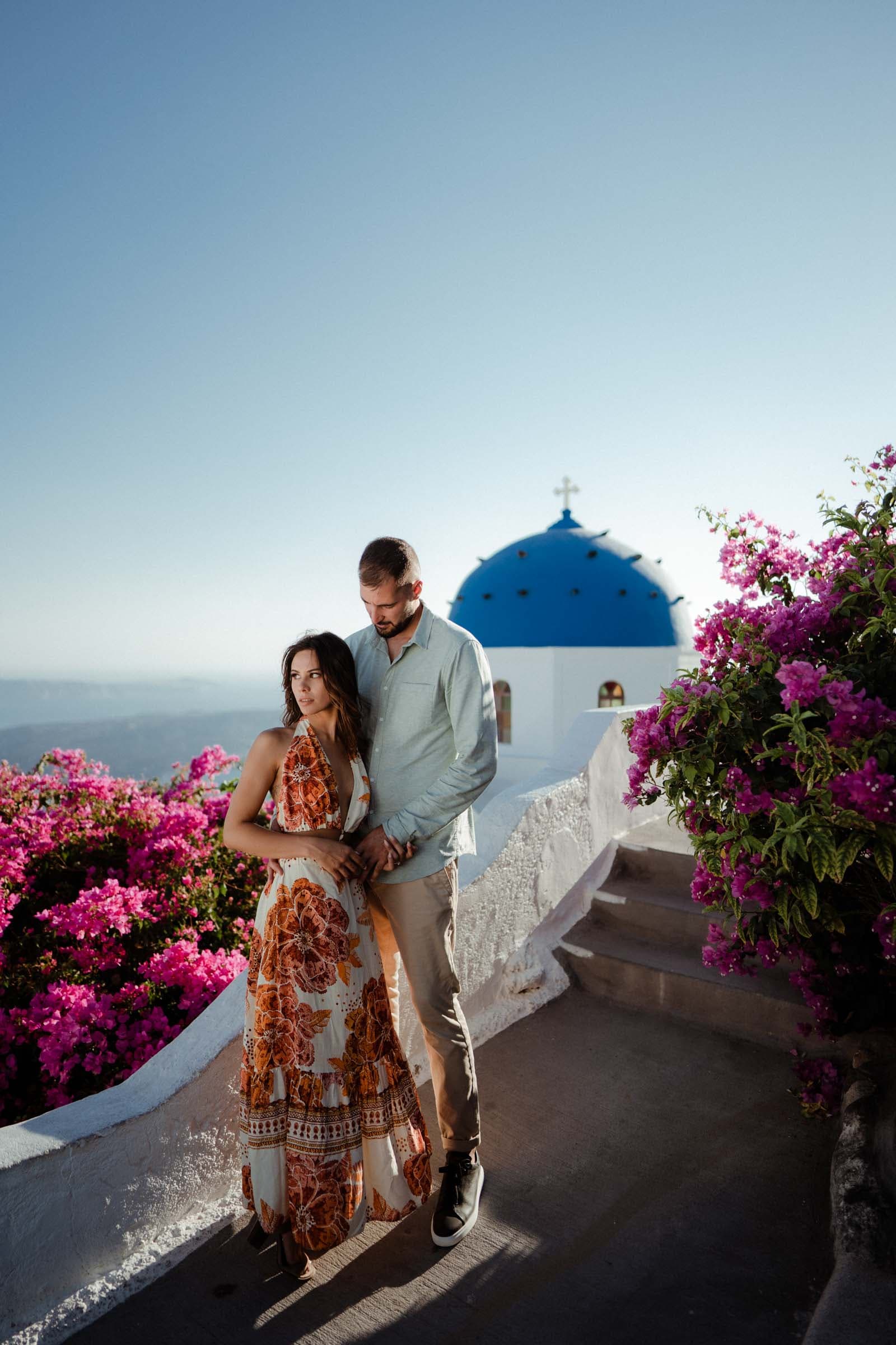 Luca & Malia | Couple photoshoot in Pyrgos and Imerovigli Couple Sessions-29