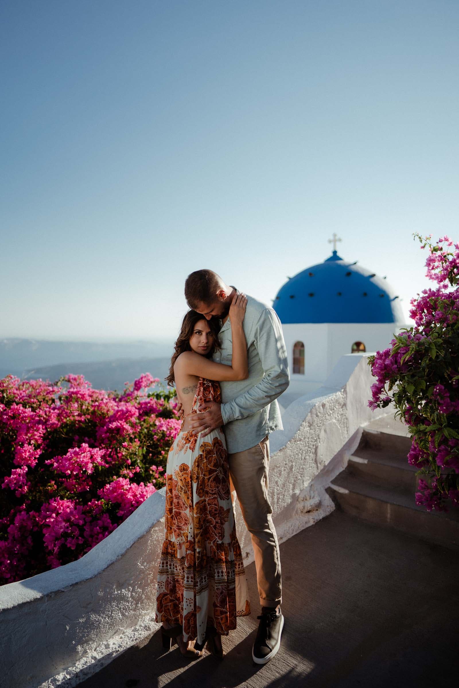 Luca & Malia | Couple photoshoot in Pyrgos and Imerovigli Couple Sessions-30