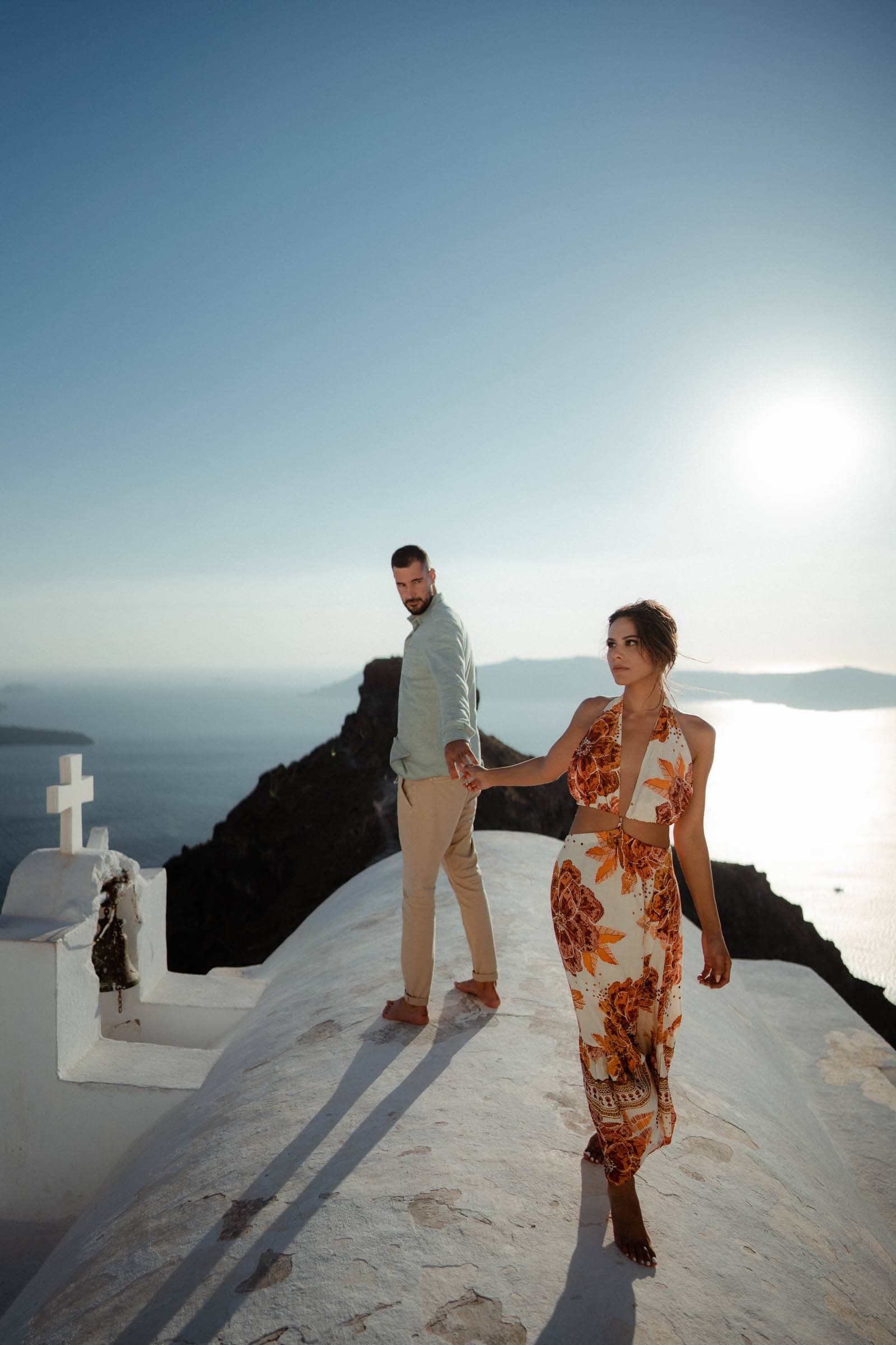 Luca & Malia | Couple photoshoot in Pyrgos and Imerovigli Couple Sessions-34
