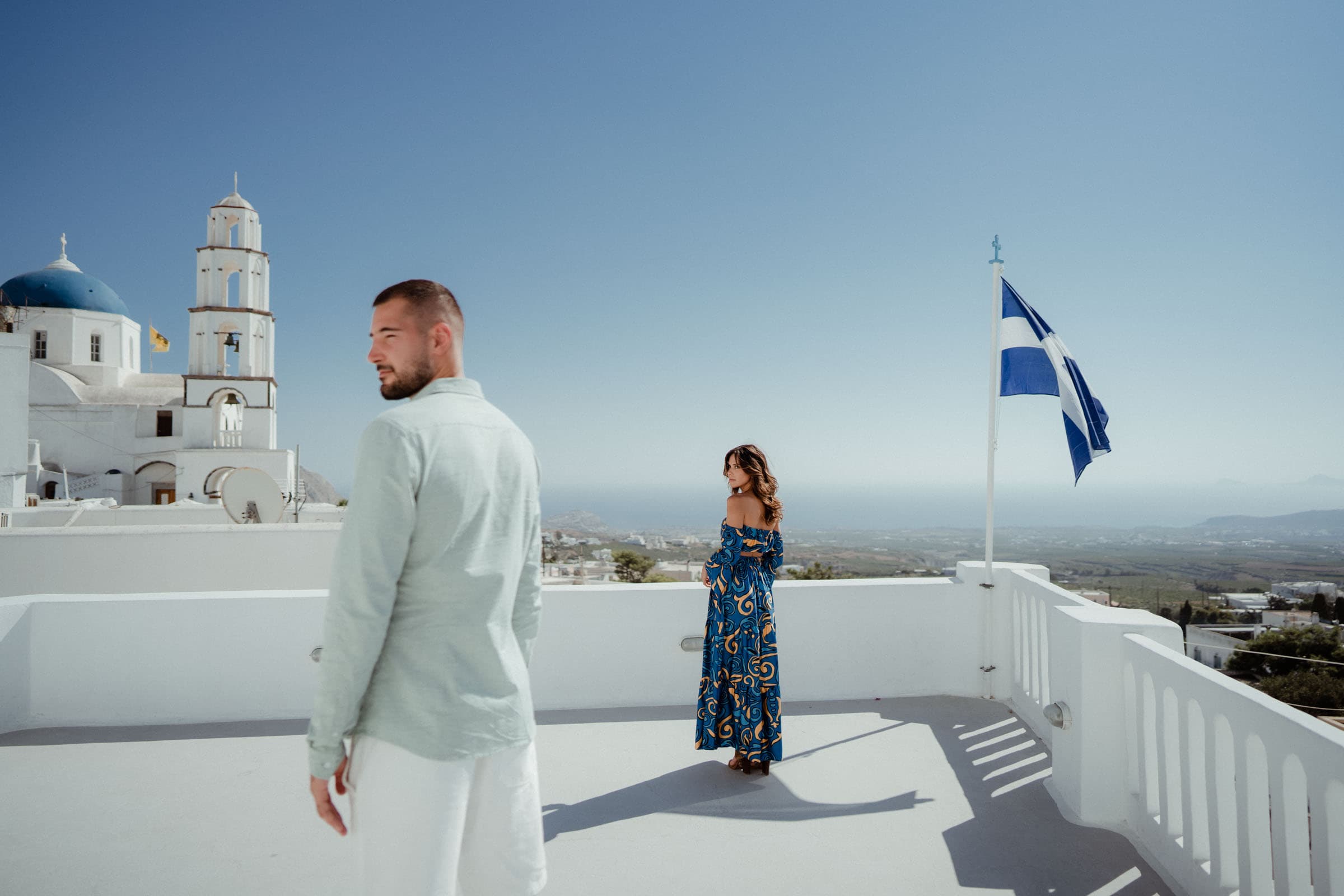 Luca & Malia | Couple photoshoot in Pyrgos and Imerovigli Couple Sessions-4