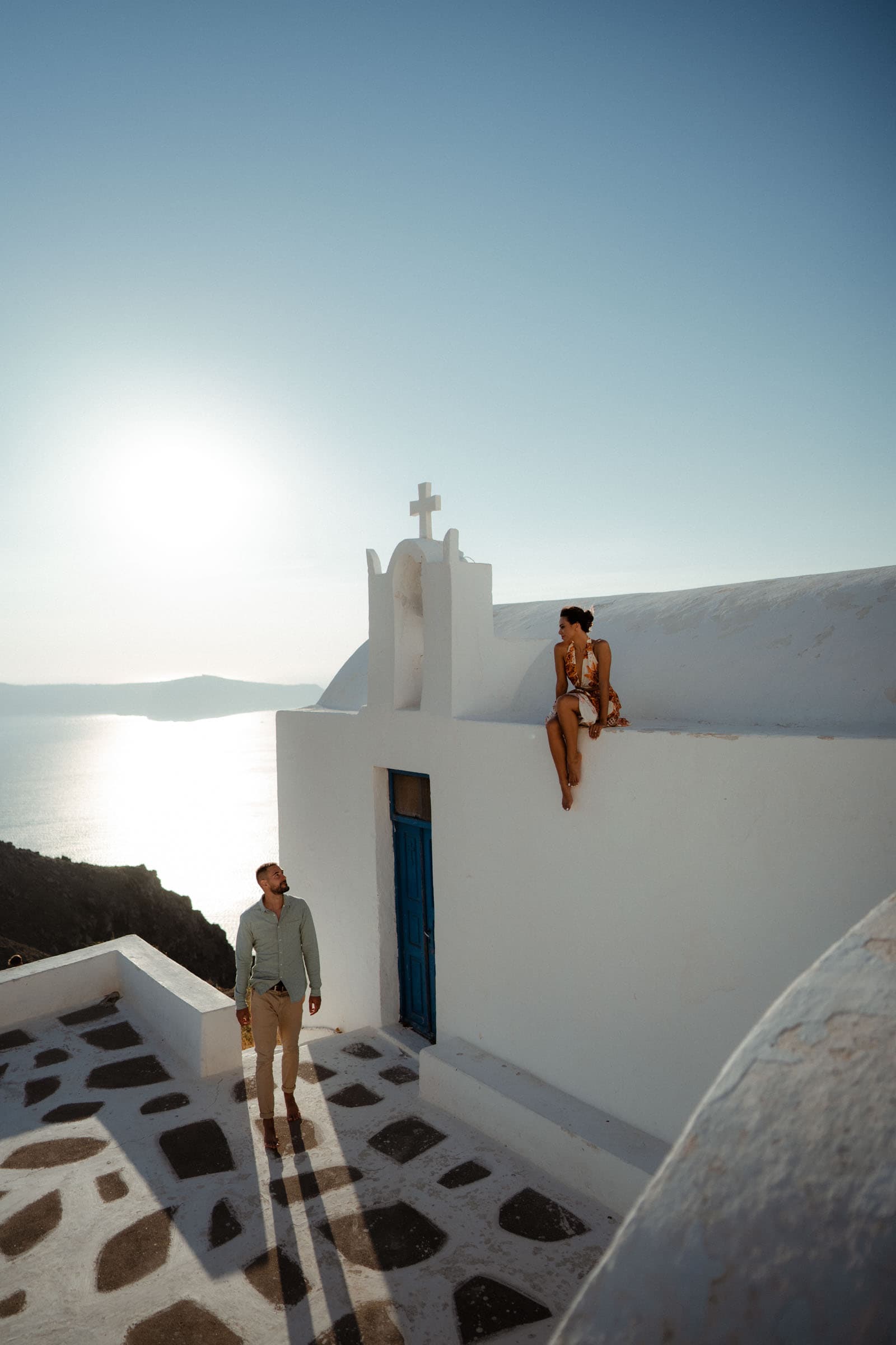 Luca & Malia | Couple photoshoot in Pyrgos and Imerovigli Couple Sessions-40