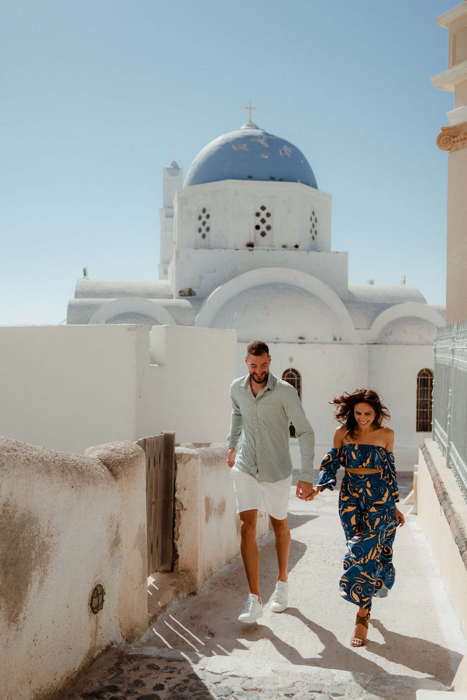 Luca & Malia | Couple photoshoot in Pyrgos and Imerovigli Couple Sessions-9