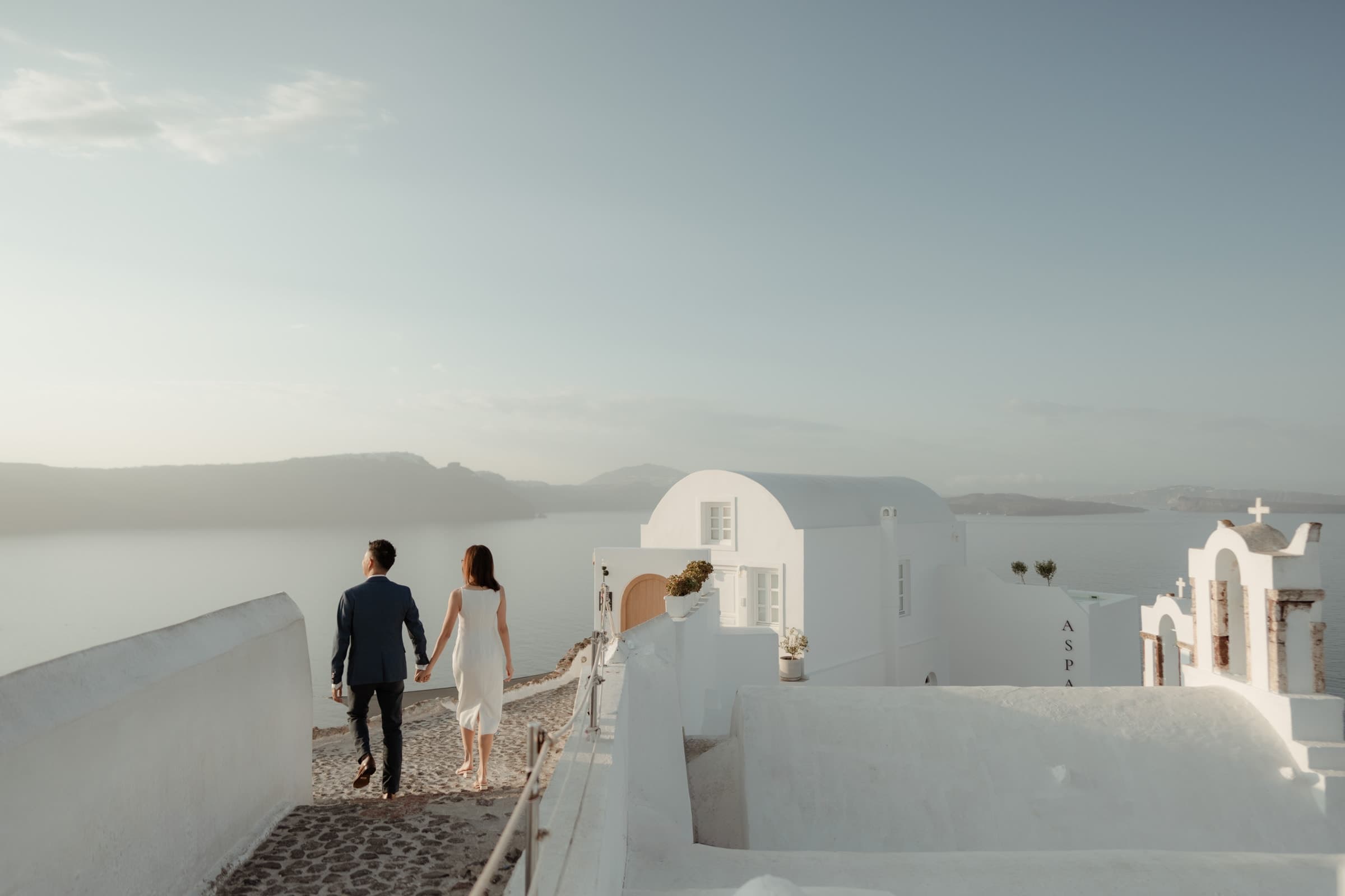 Ruix & Tim | 10 year anniversary photoshoot in Oia Couple Sessions-10