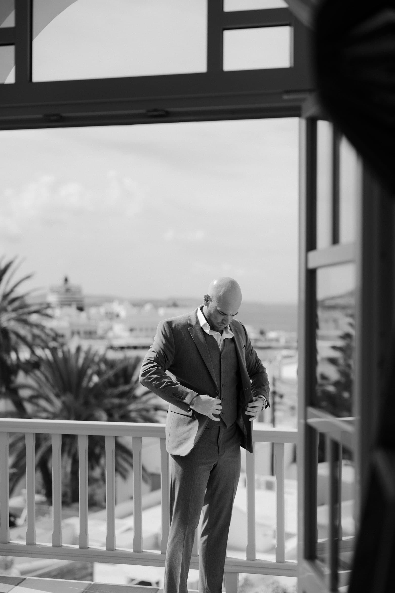 Travis and Katie – Wedding in Mykonos | Windmills Other Greek Islands-3