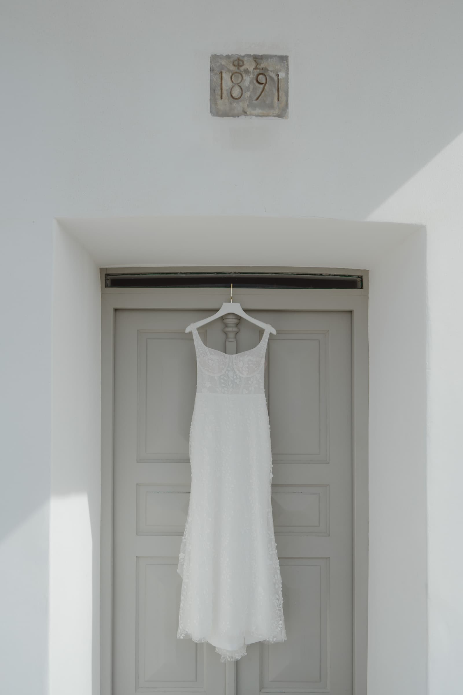 Travis and Katie – Wedding in Mykonos | Windmills Other Greek Islands-5