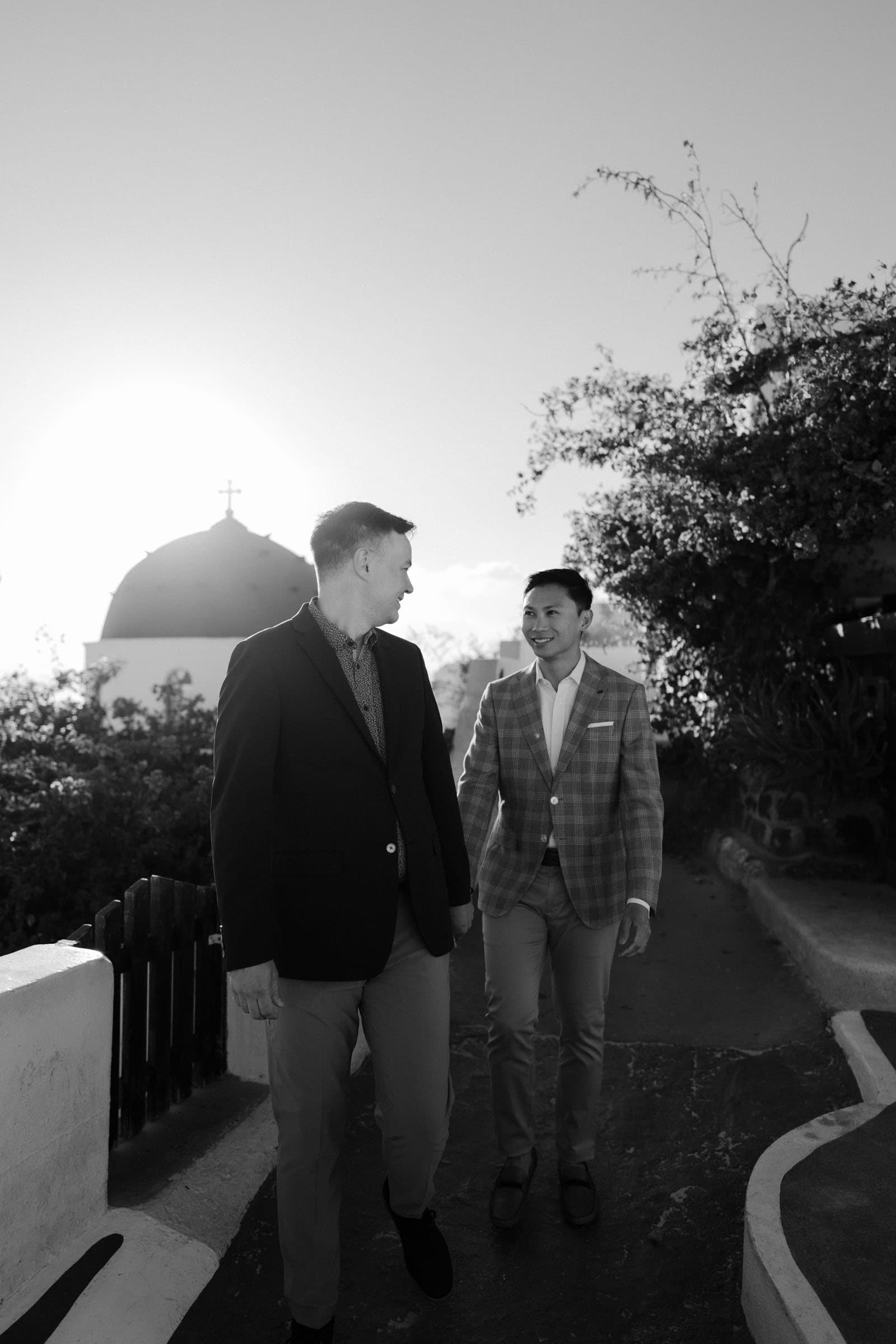 Jerome & Peter – Gay couple photoshoot in Santorini Couple Sessions-3