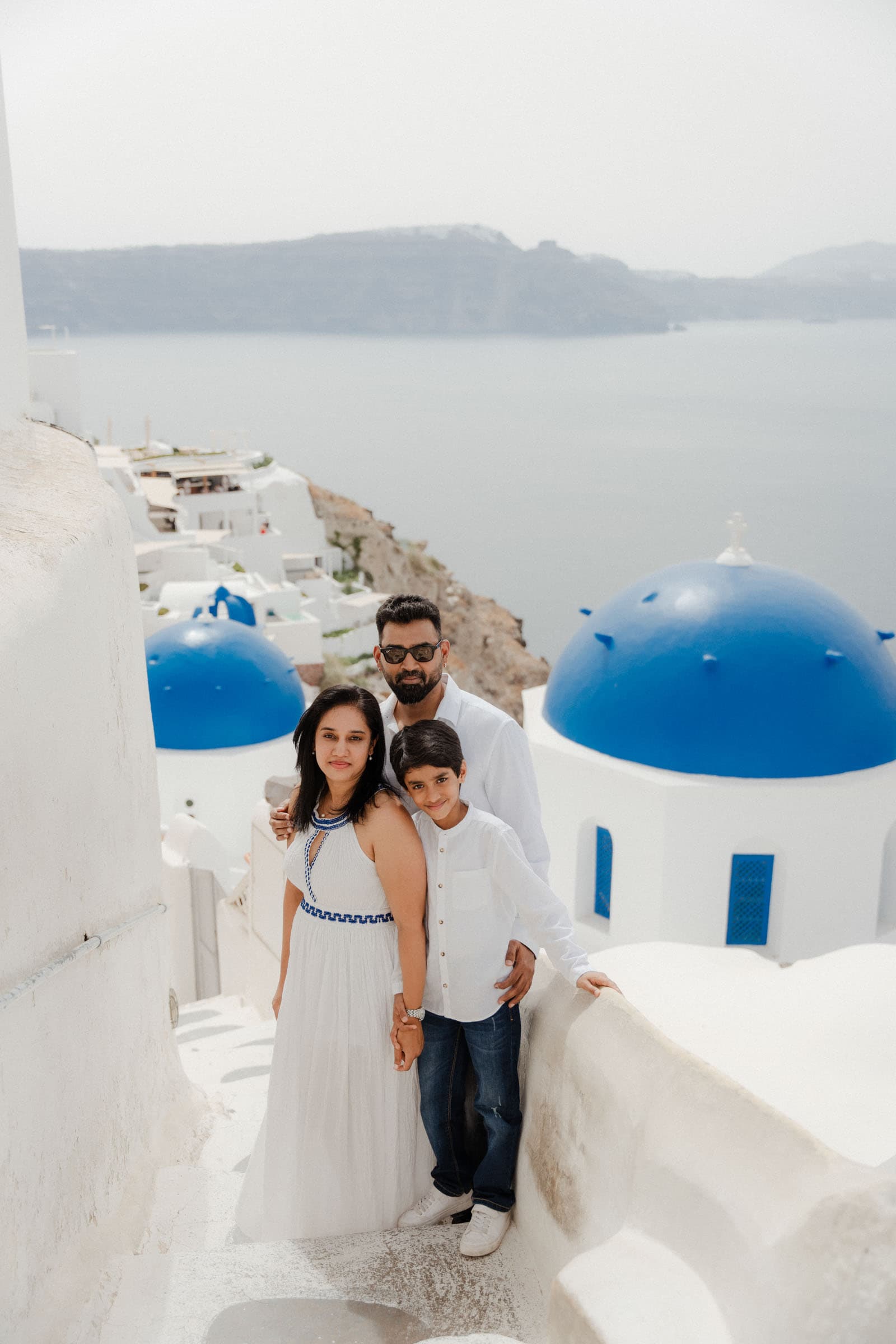 Survival Tips for a smooth family photoshoot in Santorini Couple Photoshoot-4