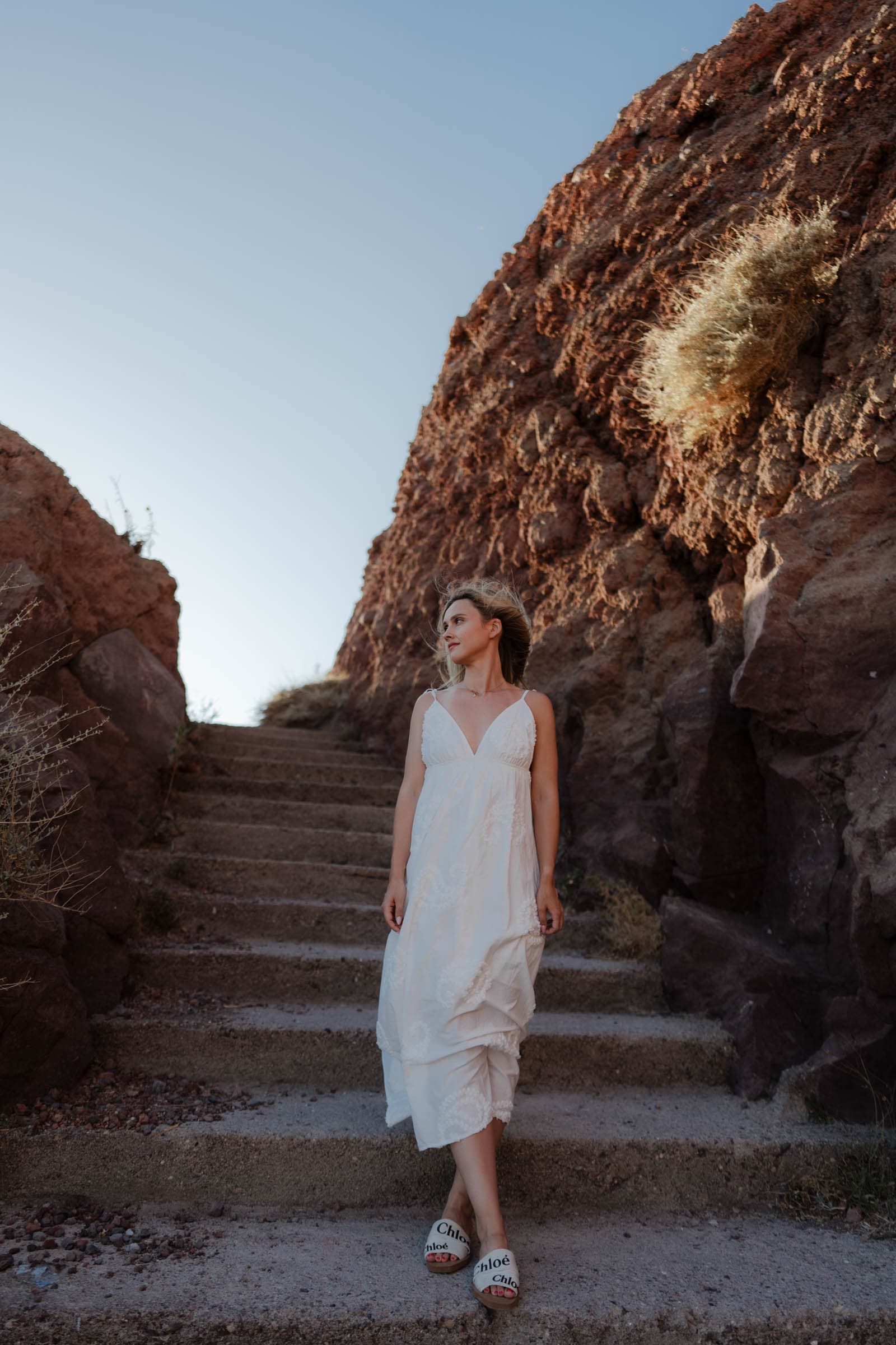 Floyd & Lauren – Santorini Proposal in Skaros rock Proposals in Santorini-10