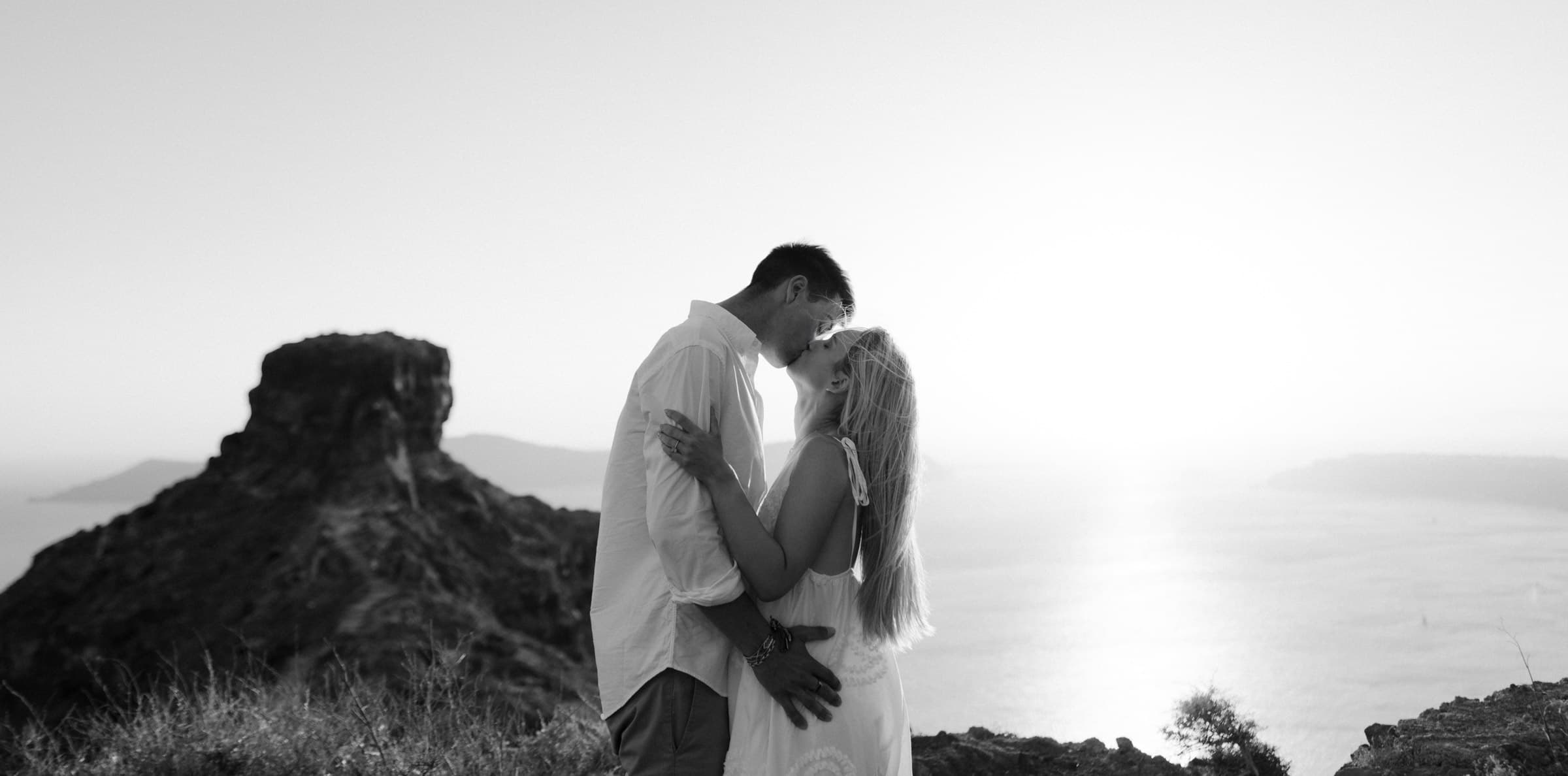 Floyd & Lauren – Santorini Proposal in Skaros rock Proposals in Santorini-29
