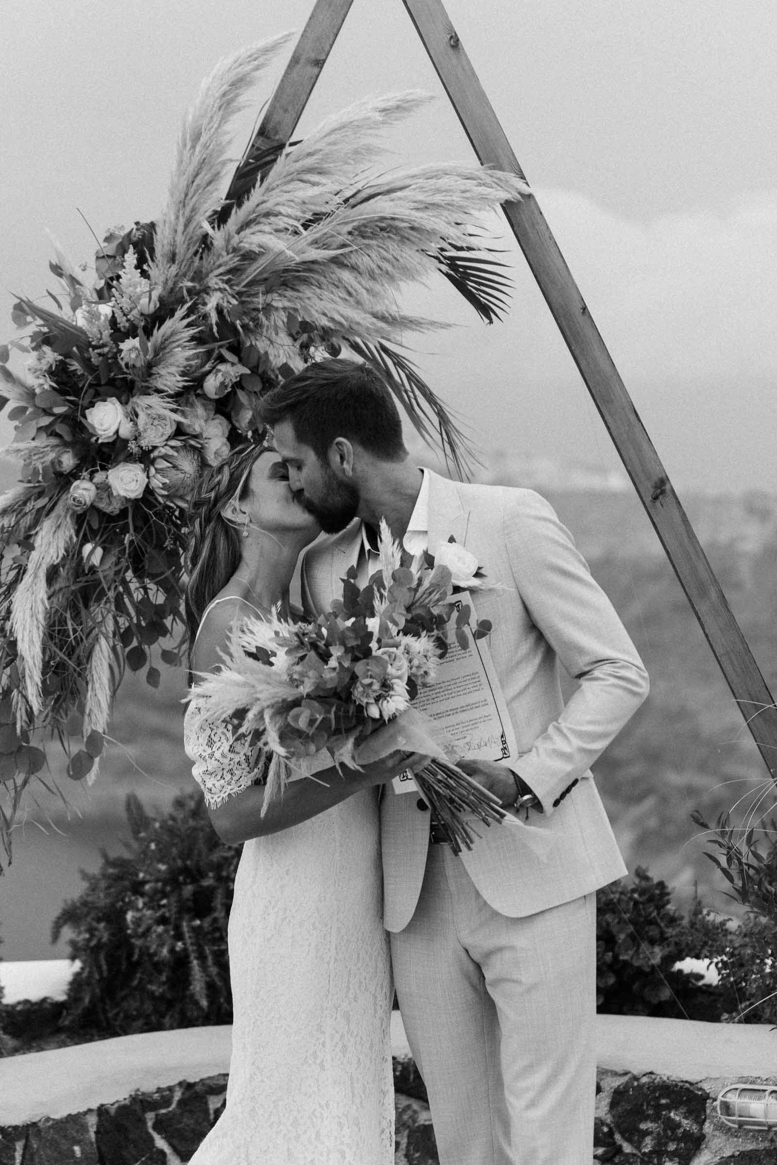 Ryan and Joelle elopement in Venetsanos winery Wedding Santorini-23