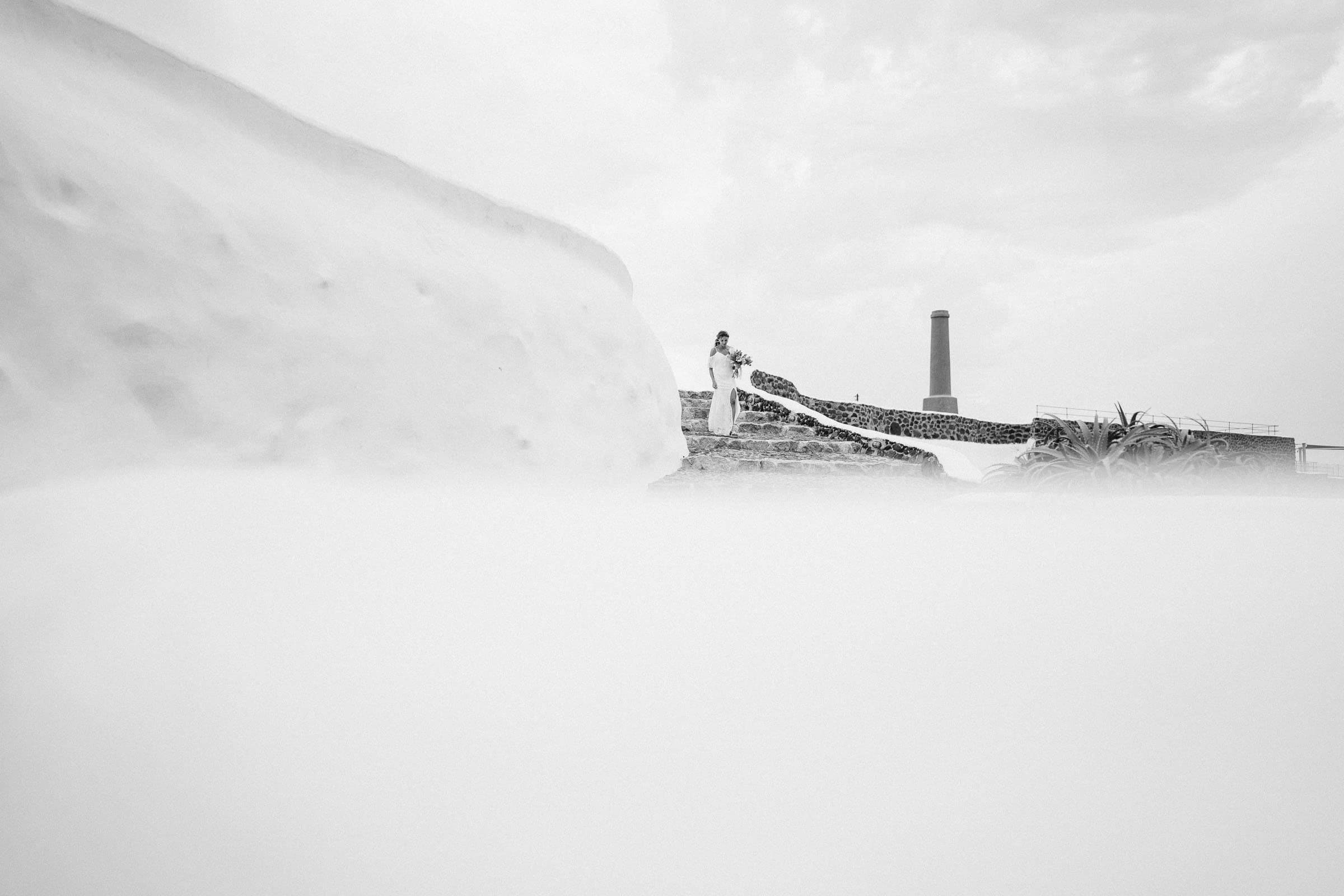 Ryan and Joelle elopement in Venetsanos winery Wedding Santorini-5