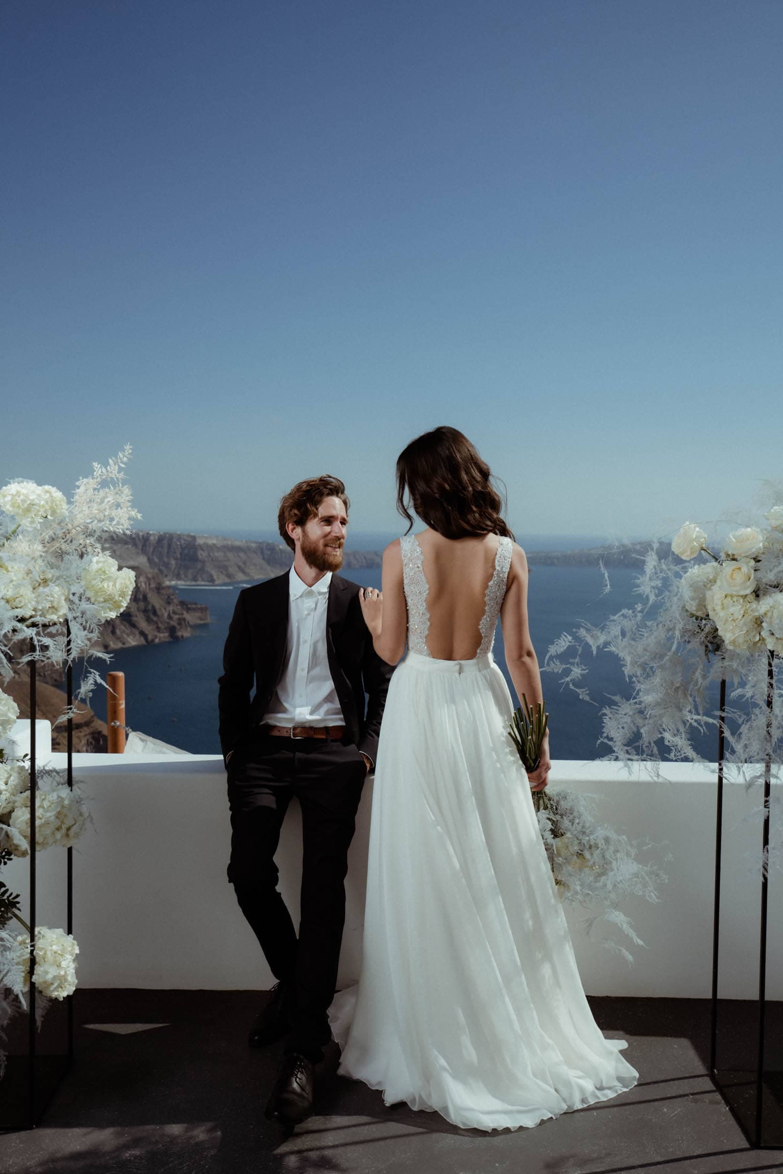 Wedding editorial photoshoot at Stella Rocca a mare. Wedding Santorini-11