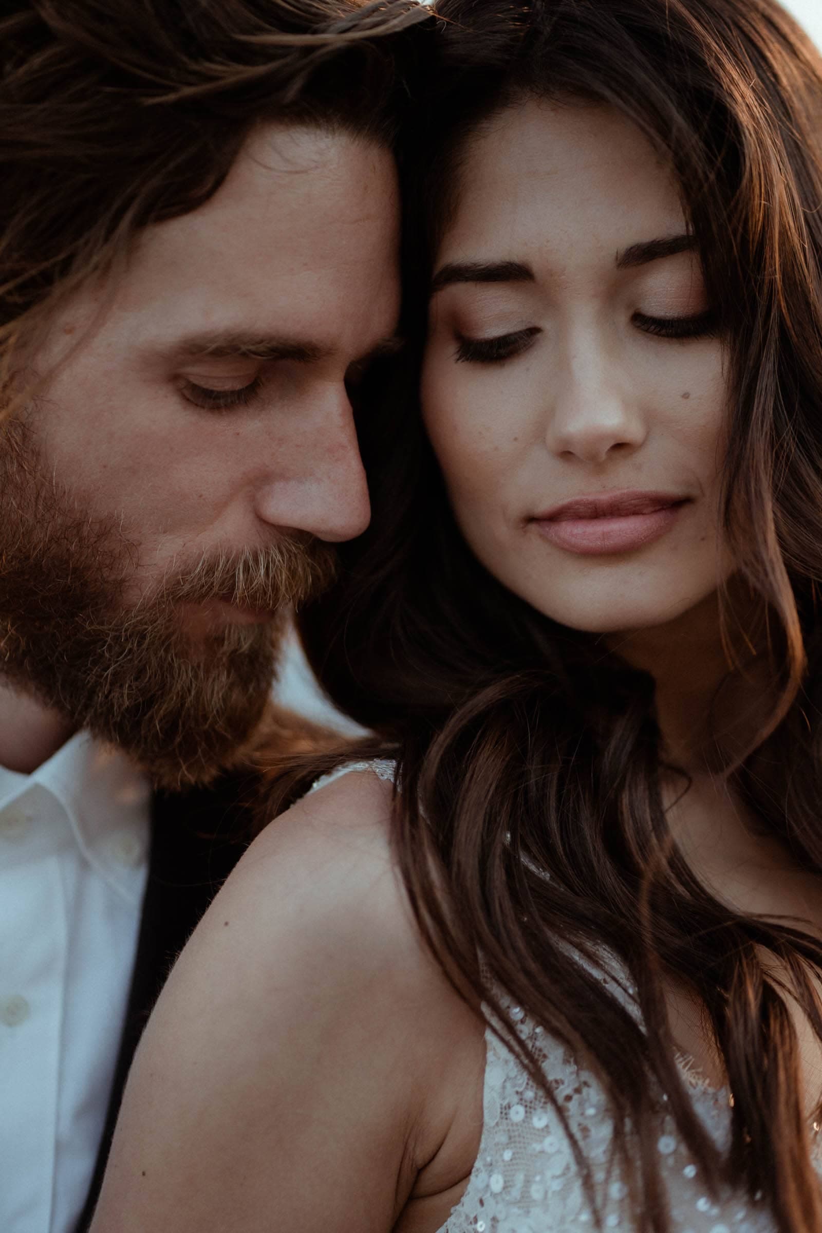 Wedding editorial photoshoot at Stella Rocca a mare. Wedding Santorini-18