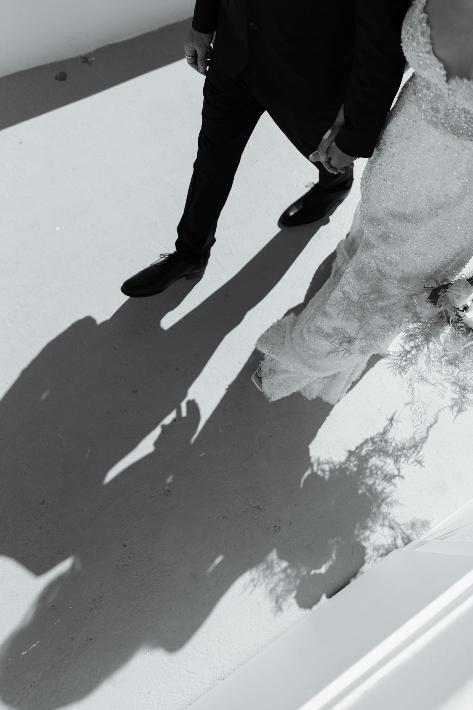 Wedding editorial photoshoot at Stella Rocca a mare. Wedding Santorini-3