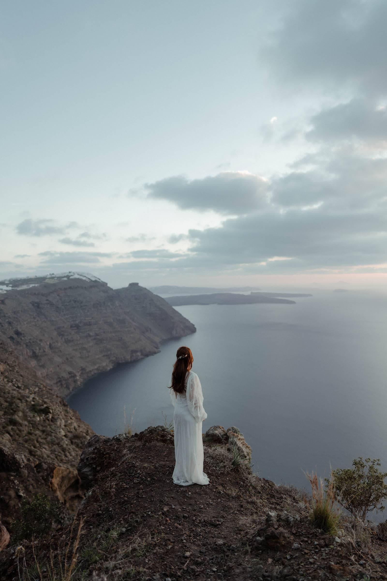 Jay and Cally | winter after wedding photoshoot in Santorini Wedding Santorini-37
