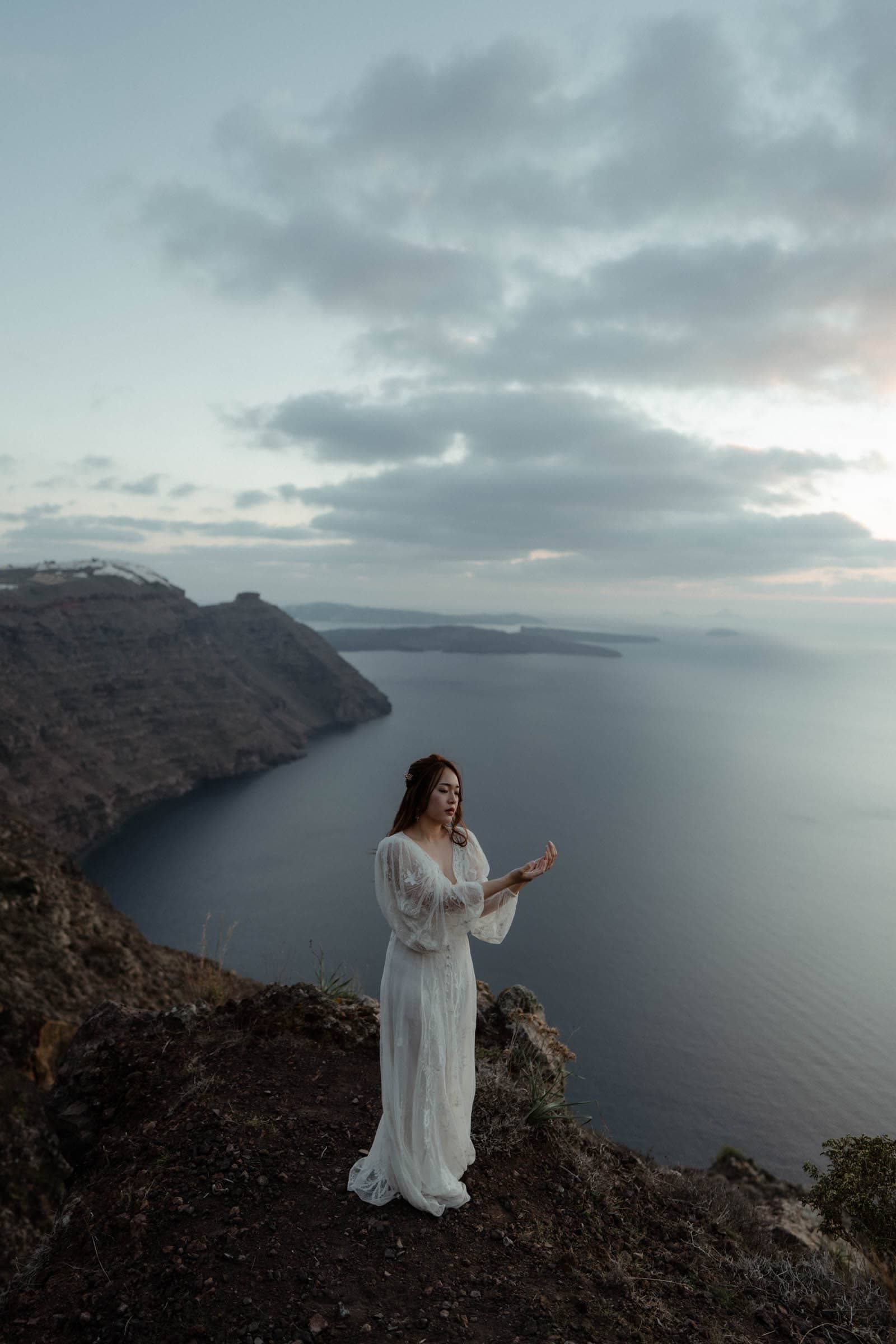 Jay and Cally | winter after wedding photoshoot in Santorini Wedding Santorini-41