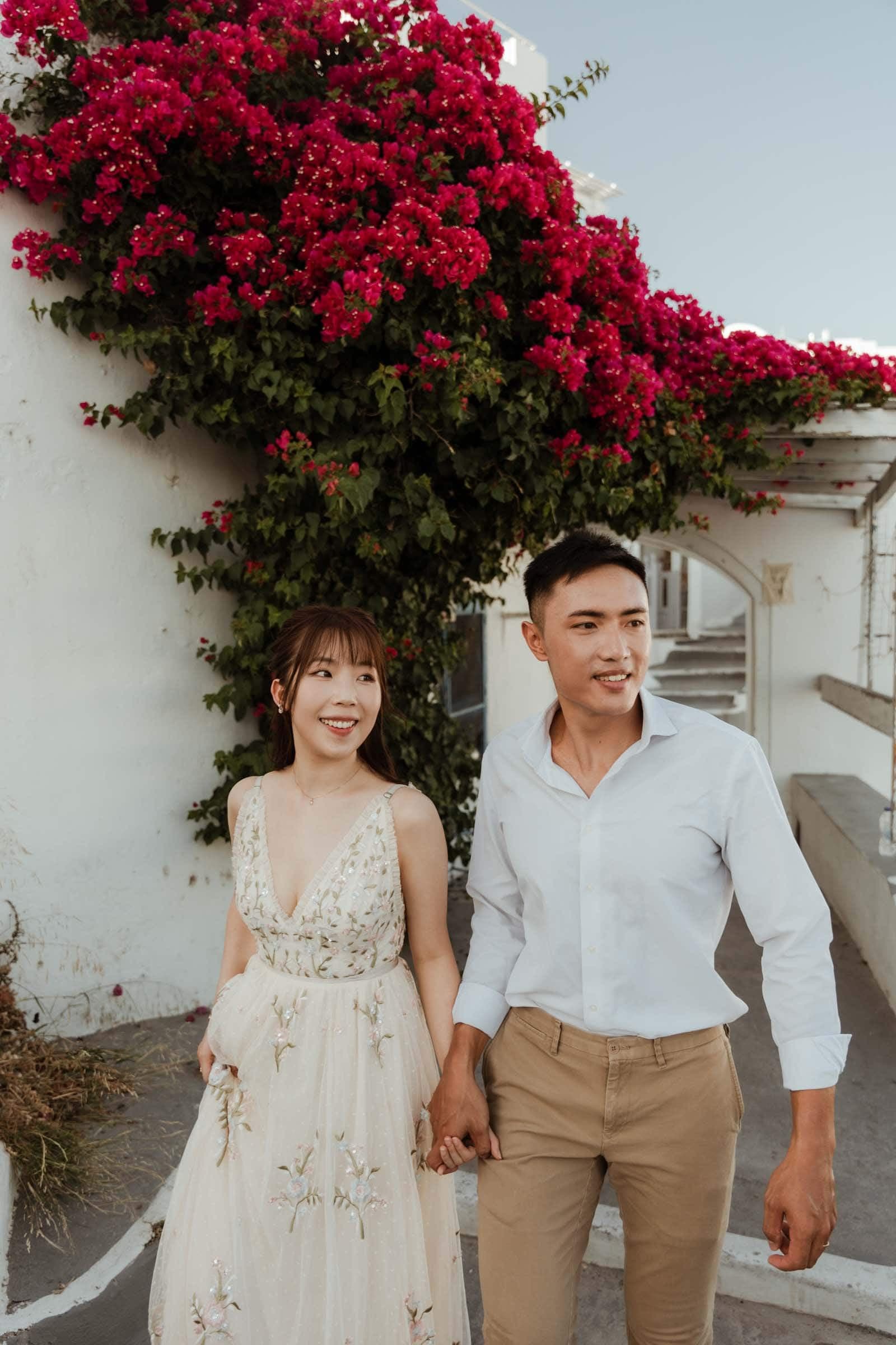 Jonathan & Be | Romantic couple session in Skaros rock Couple Sessions-11