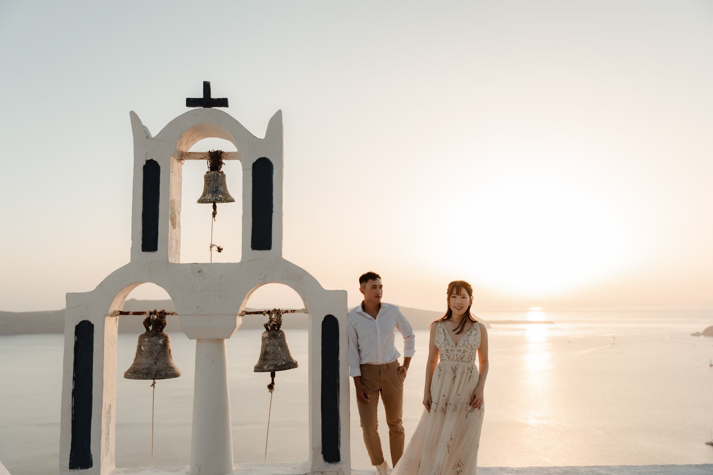Jonathan & Be | Romantic couple session in Skaros rock Couple Sessions-27