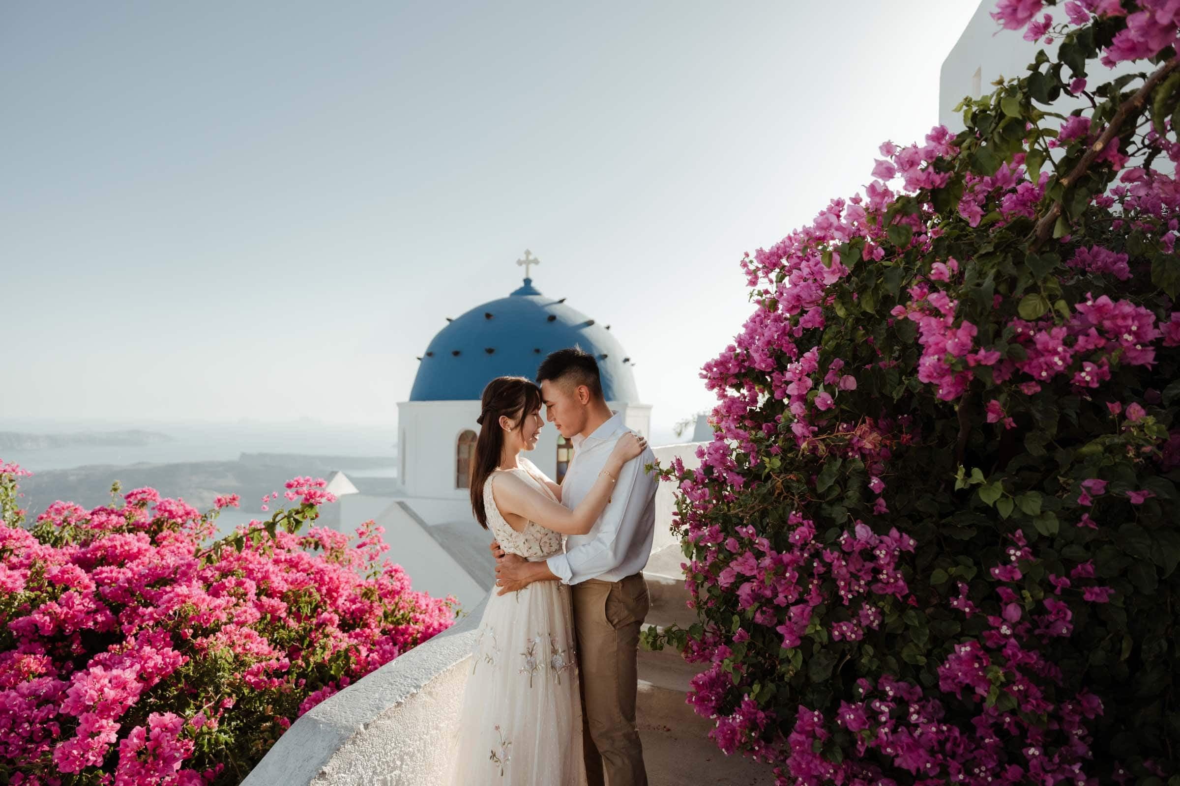 Jonathan & Be | Romantic couple session in Skaros rock Couple Sessions-5