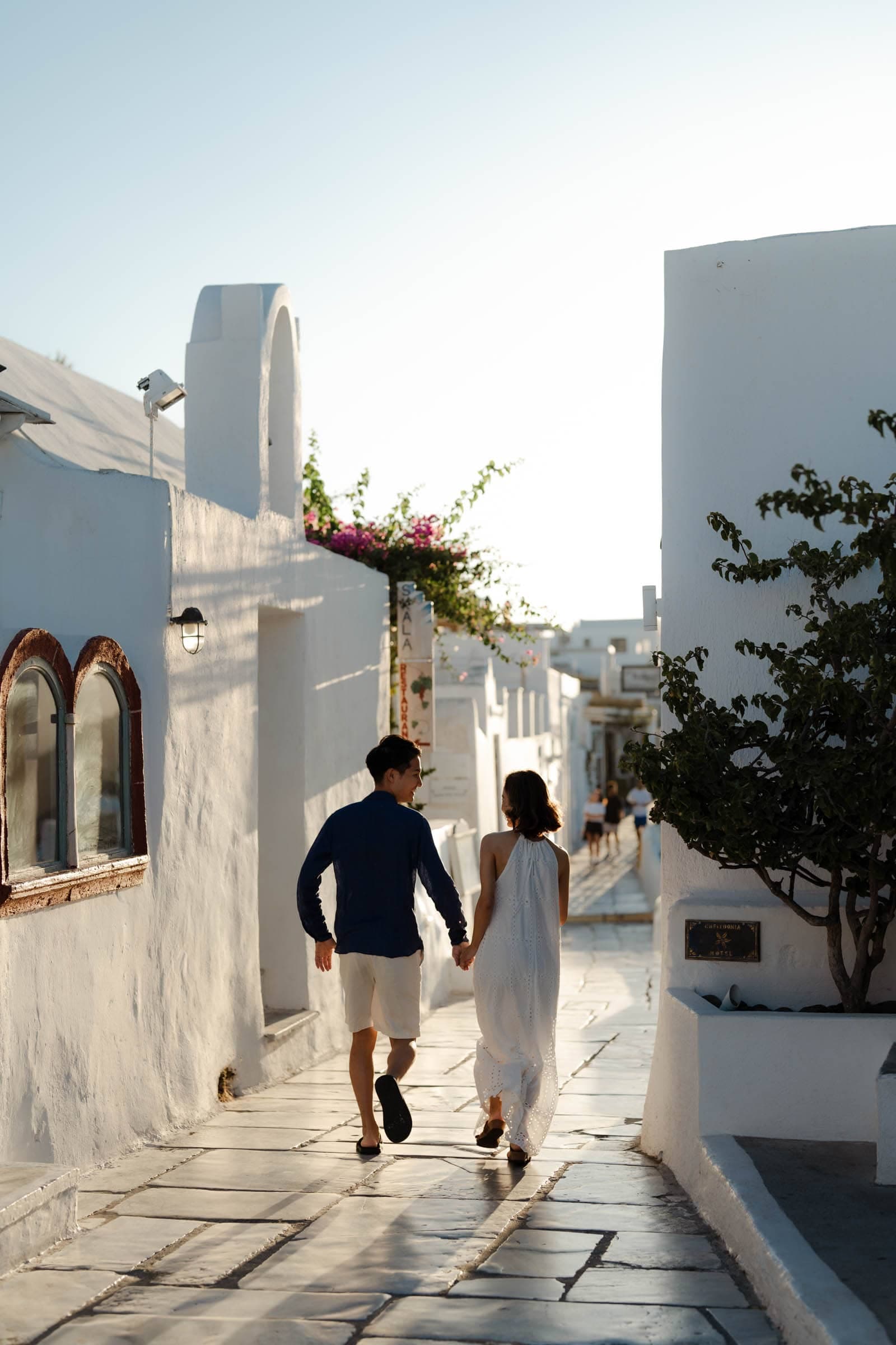 Hattori & Aiko | Aesthetic couple photoshoot in Santorini Couple Sessions-12