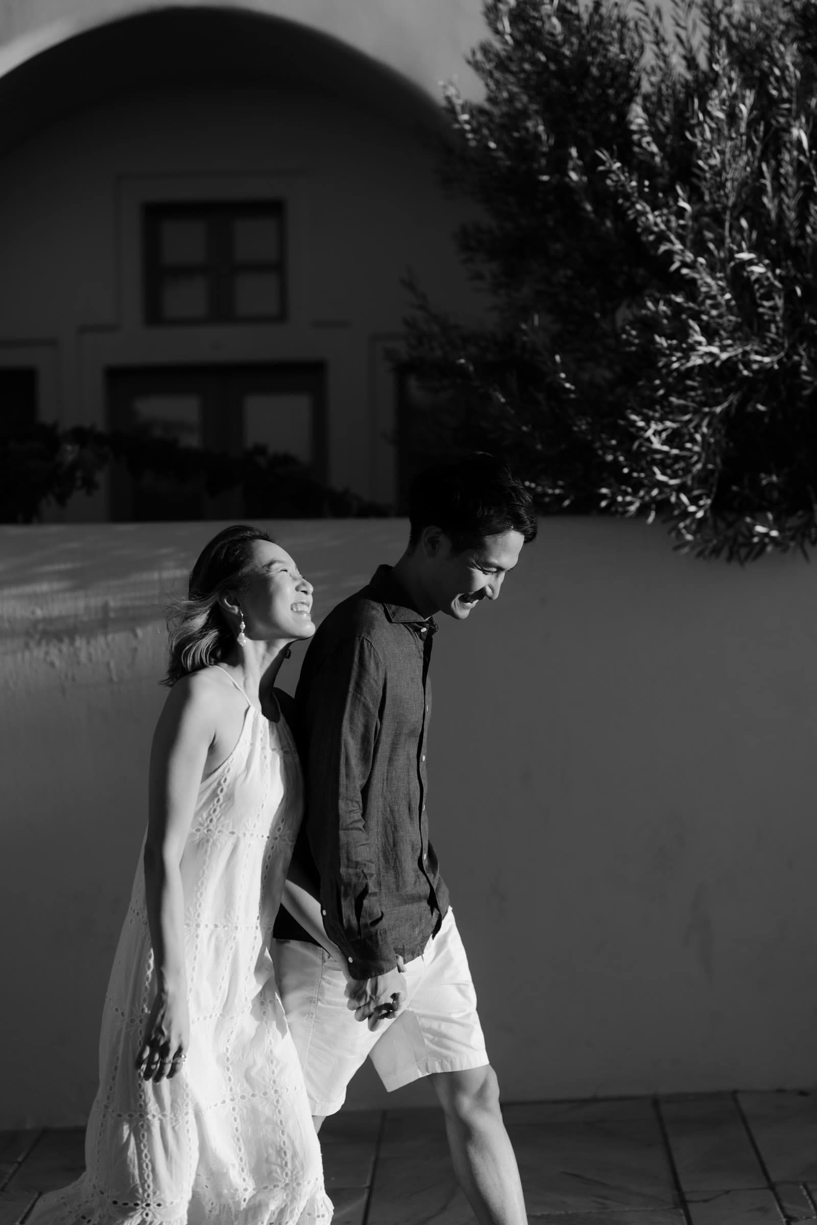 Hattori & Aiko | Aesthetic couple photoshoot in Santorini Couple Sessions-18