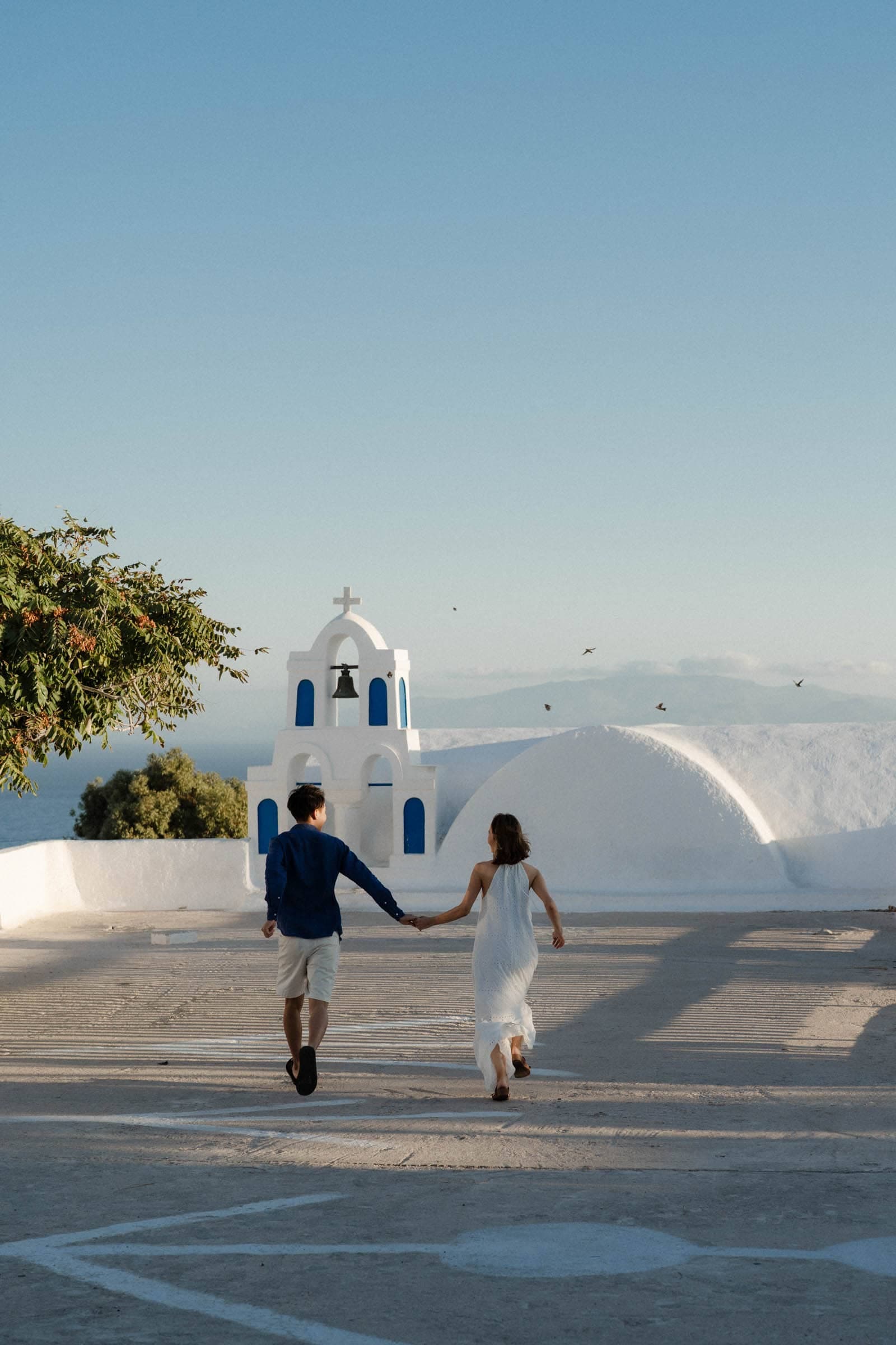 Hattori & Aiko | Aesthetic couple photoshoot in Santorini Couple Sessions-20