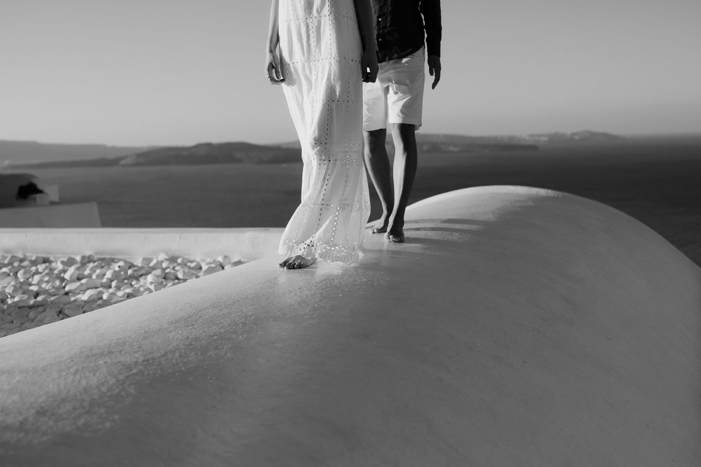 Hattori & Aiko | Aesthetic couple photoshoot in Santorini Couple Sessions-35