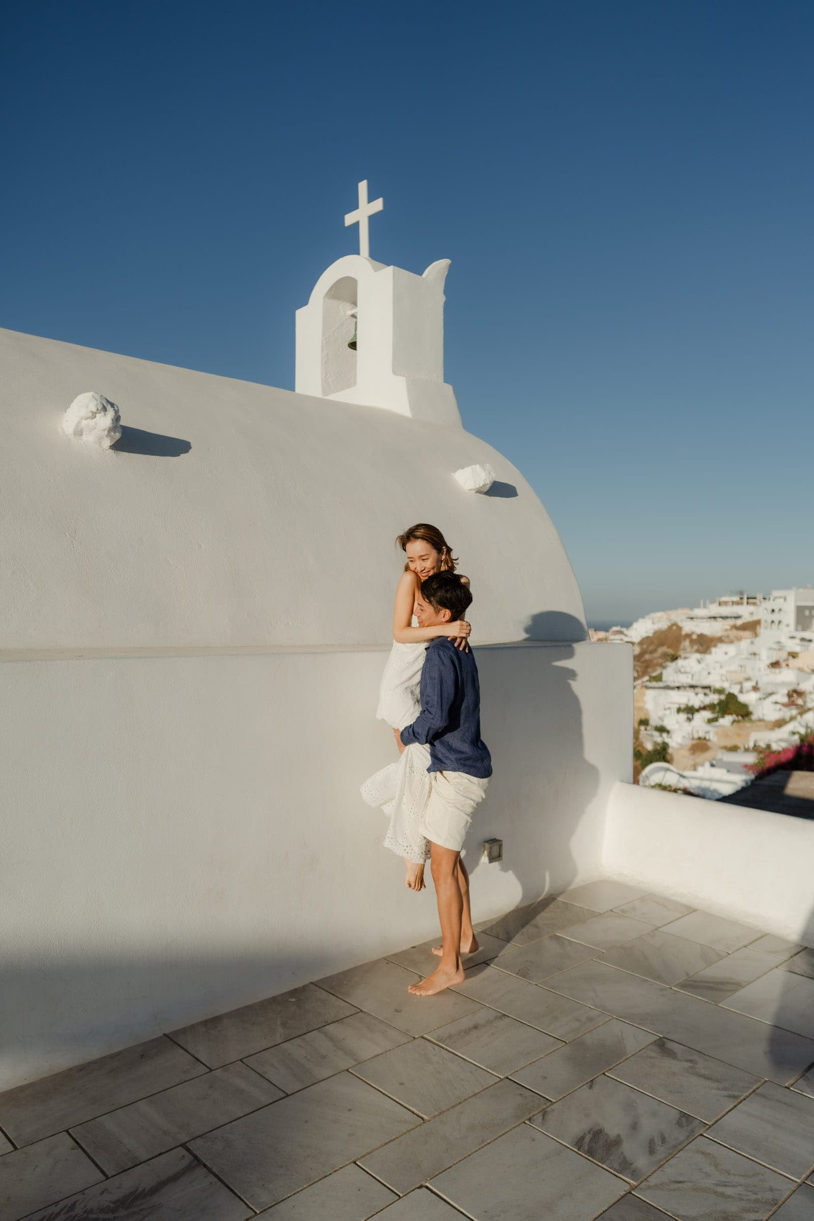 Hattori & Aiko | Aesthetic couple photoshoot in Santorini Couple Sessions-36