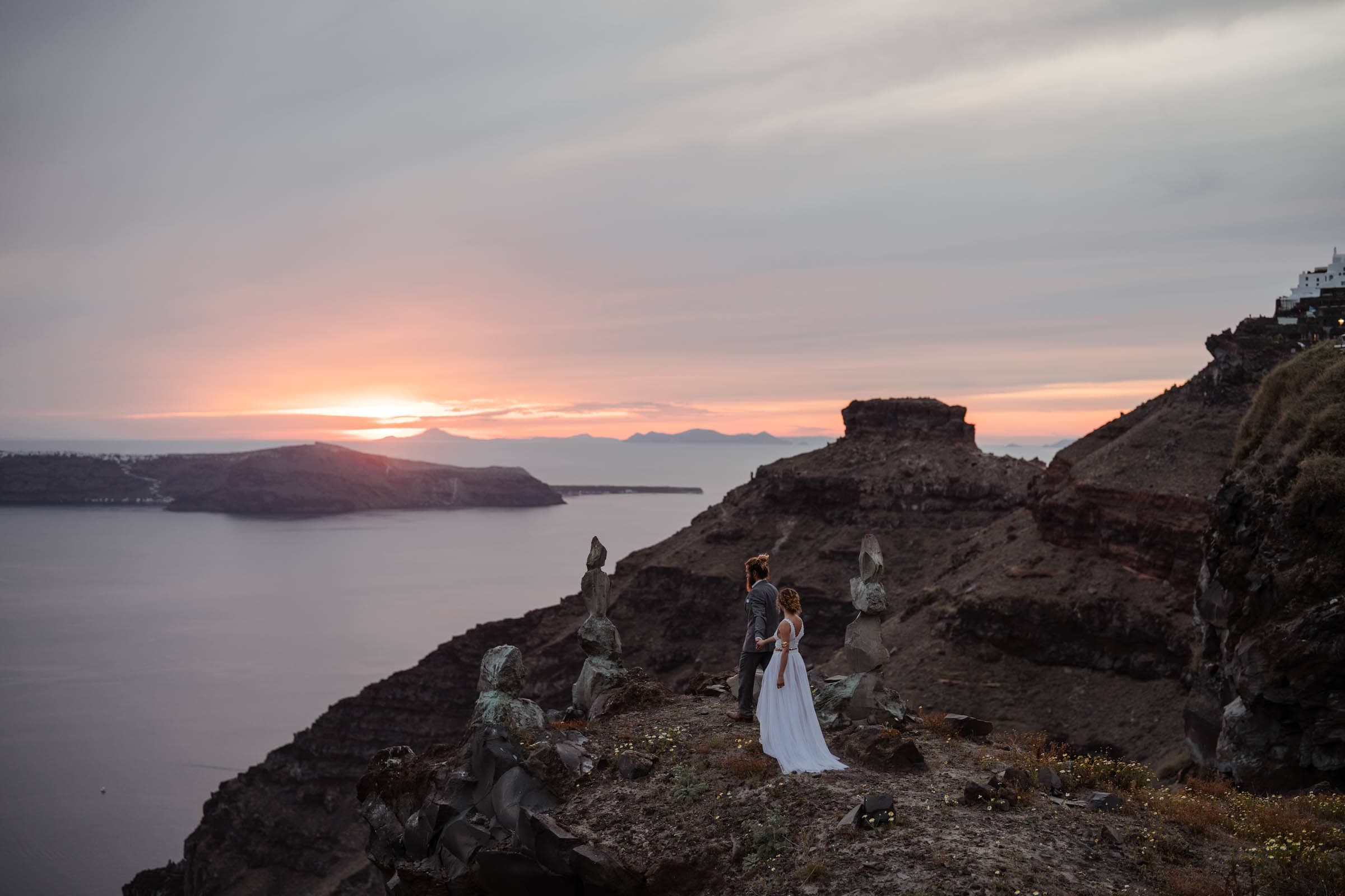 Is a post-wedding session in Santorini necessary?