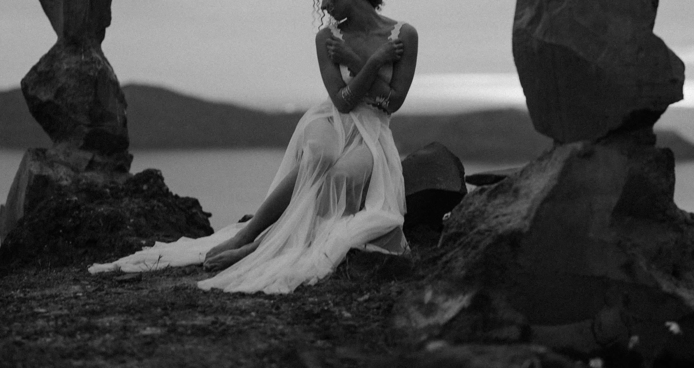 Dimitris and Alexandra | editorial photoshoot in Santorini Wedding Santorini-14