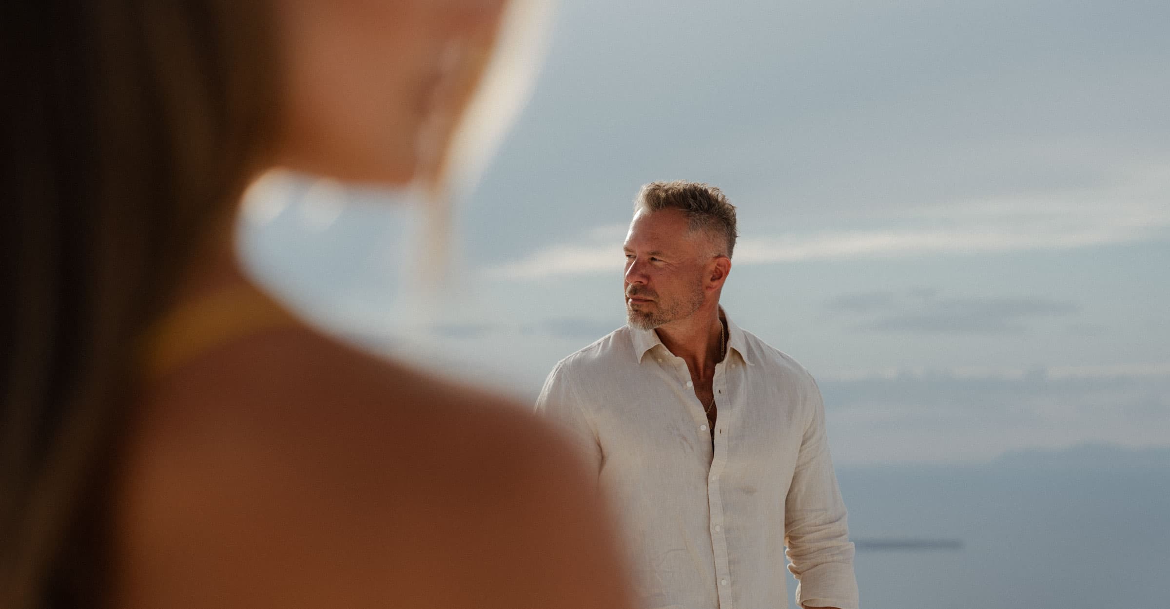 Ashlee and Steven – Wedding proposal photoshoot 20 years later Proposals in Santorini-17