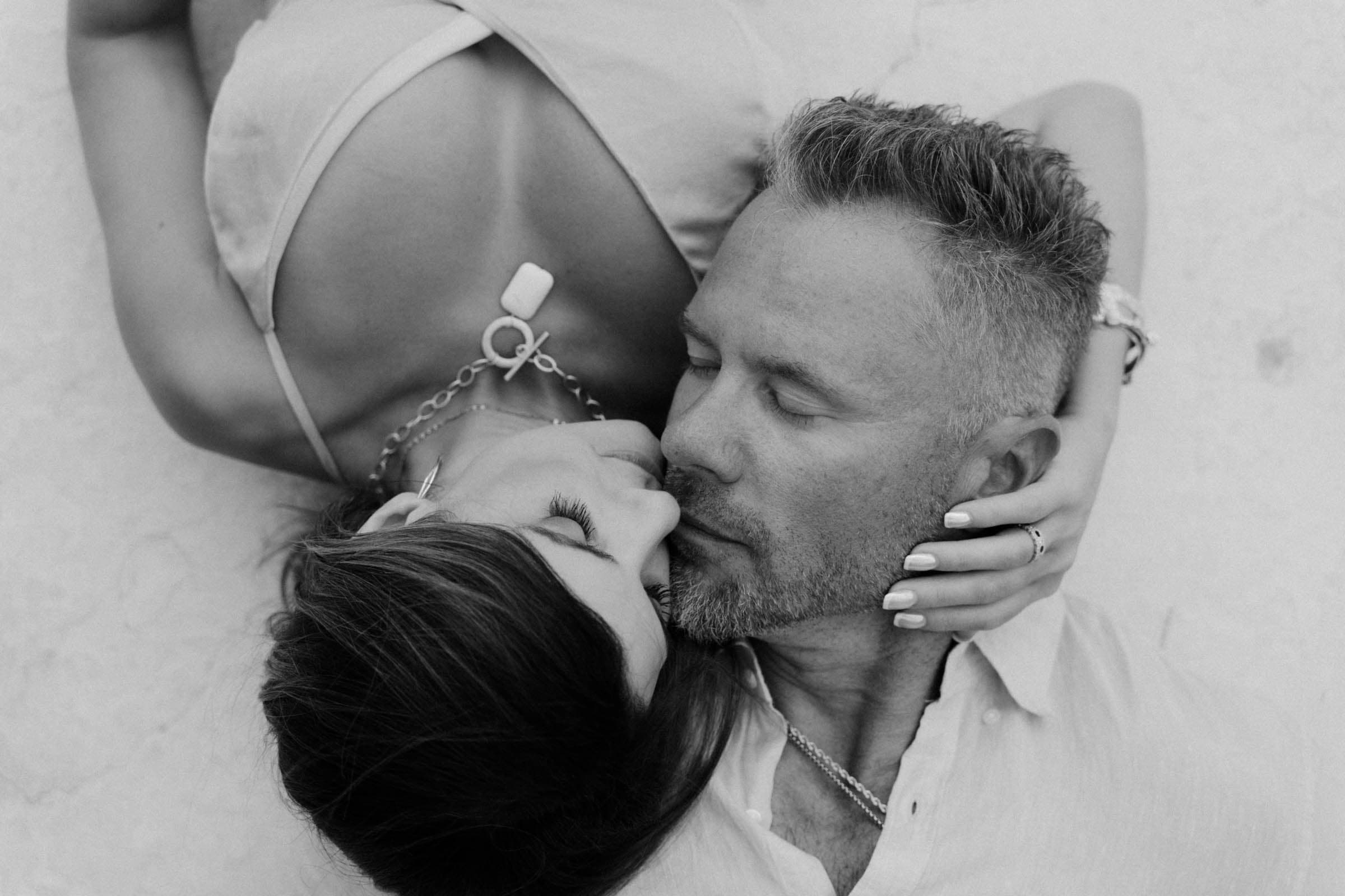Ashlee and Steven – Wedding proposal photoshoot 20 years later Proposals in Santorini-24