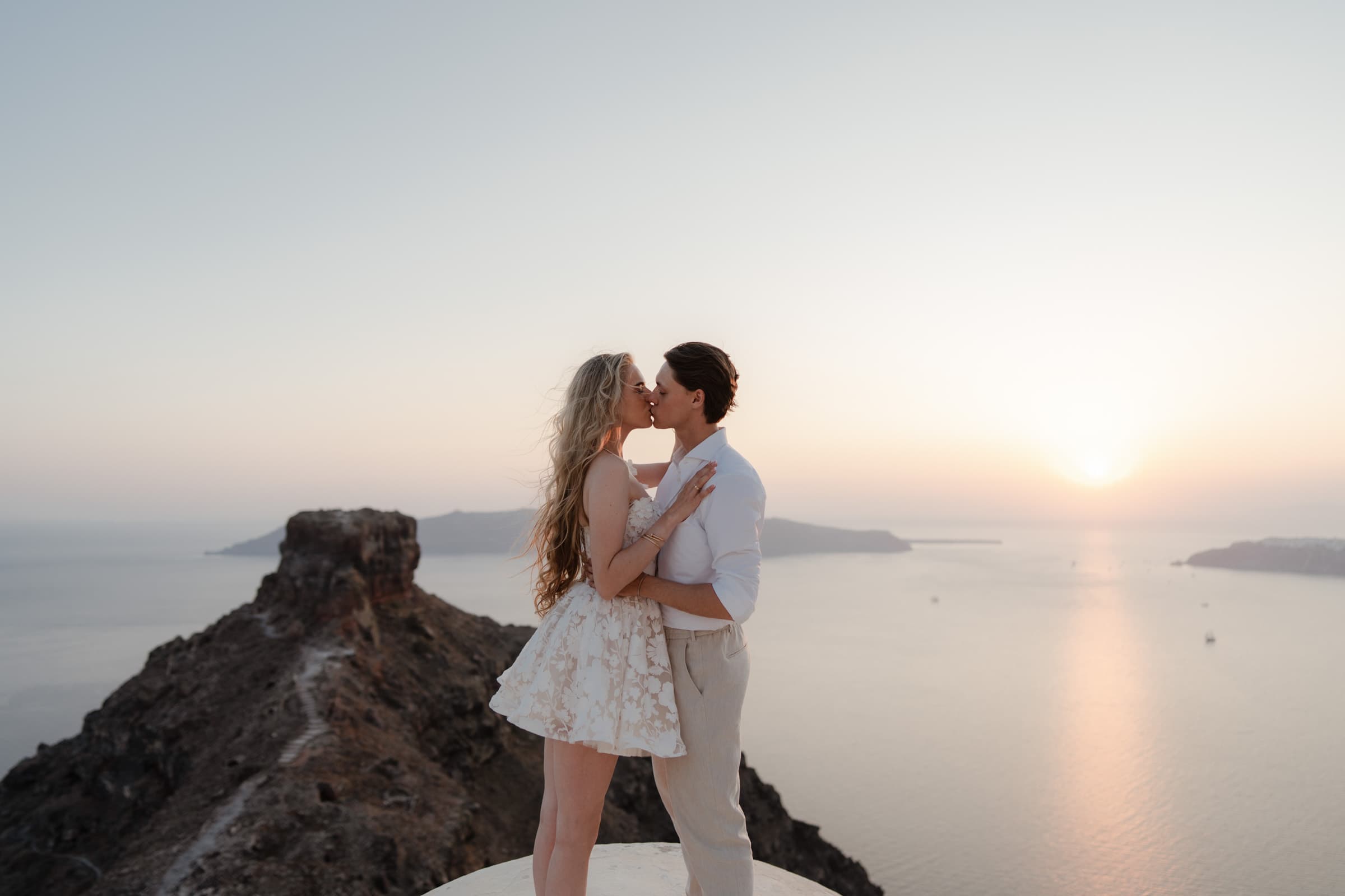 Alyshia and Julian | Santorini Couple Photoshoot in Pyrgos & Imerovigli Couple Sessions-27