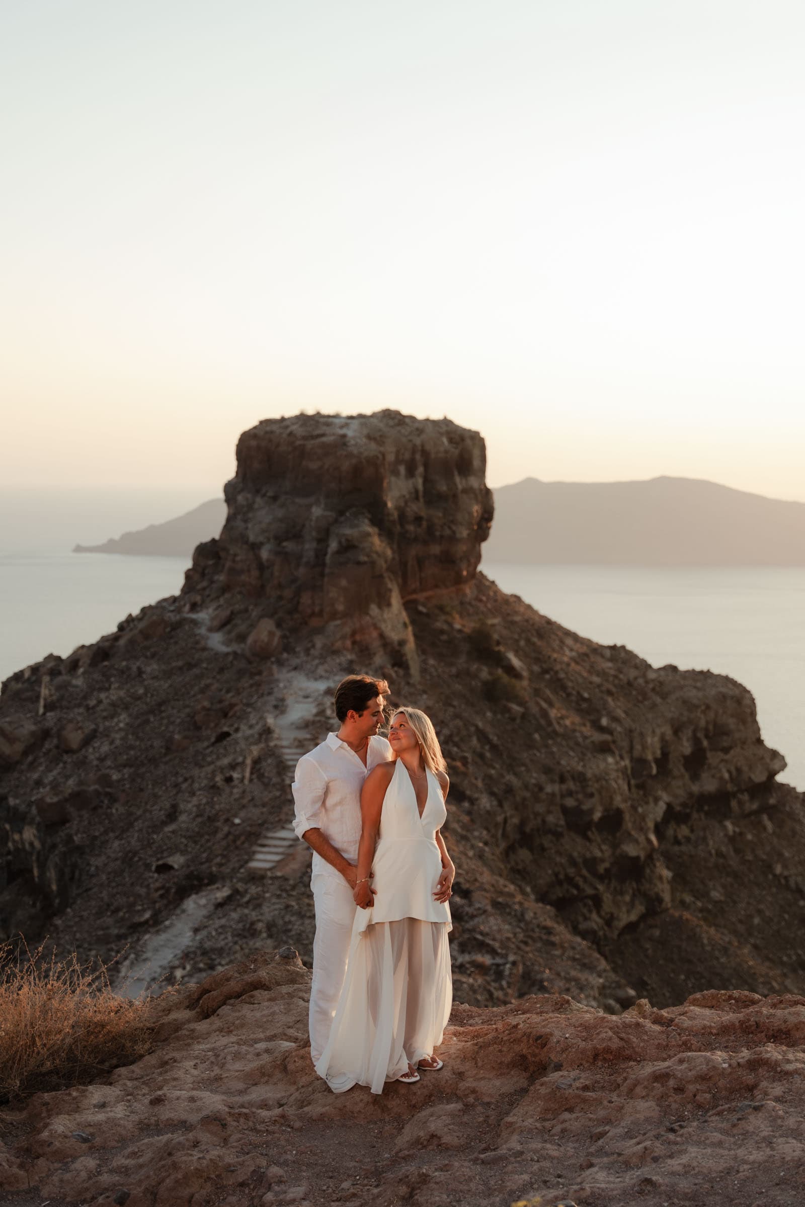 Gianna and Kenny | Imerovigli Couple Session at Skaros Rock Couple Sessions-25