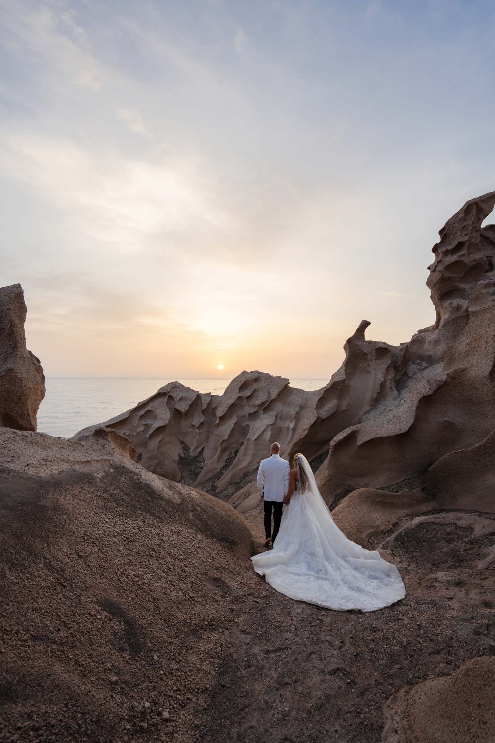 Lara & Craig Wedding Santorini-41